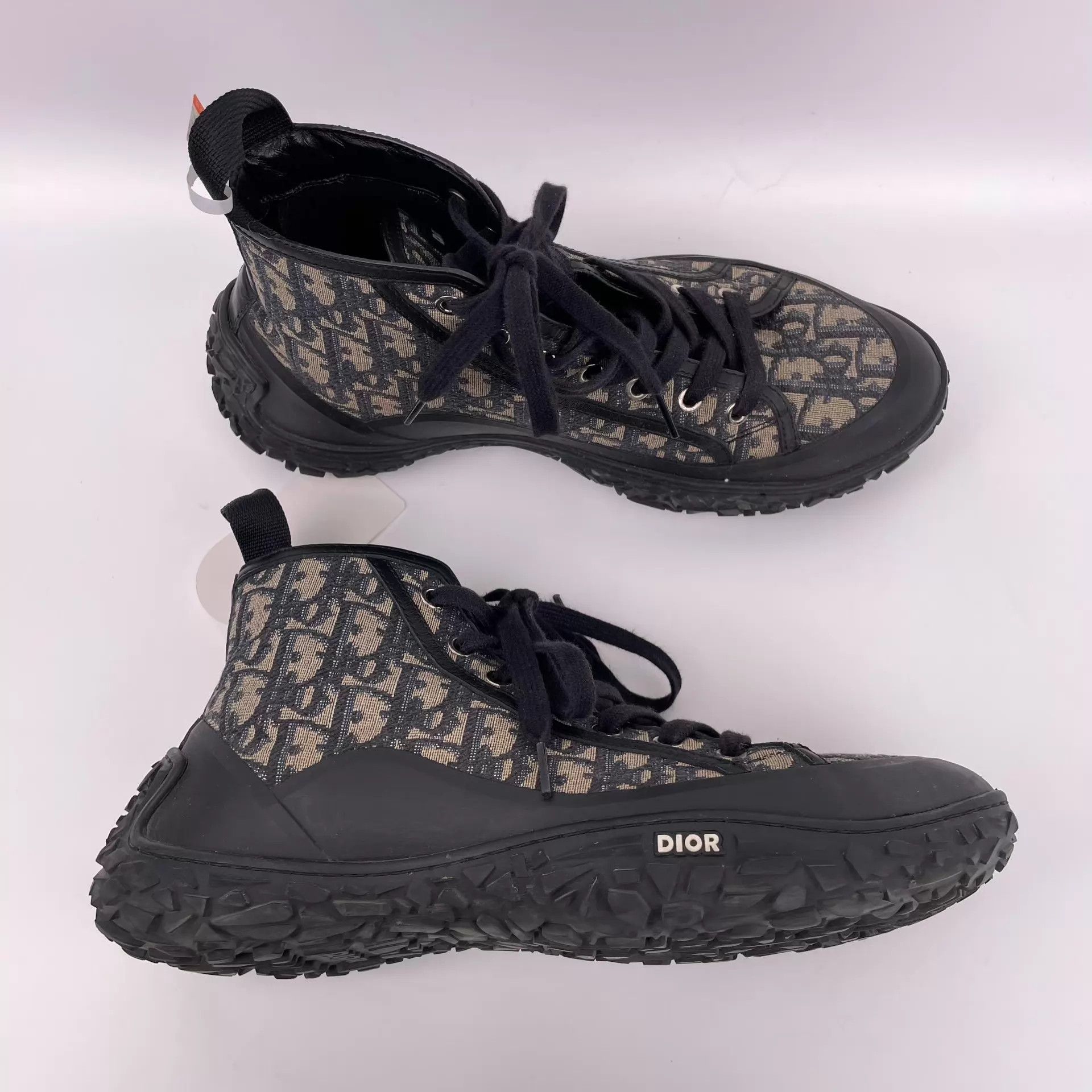 Dior Dior Classic Print High-Top Canvas Sneaker Size 42 Size US 9 / EU 42 - 7 Thumbnail