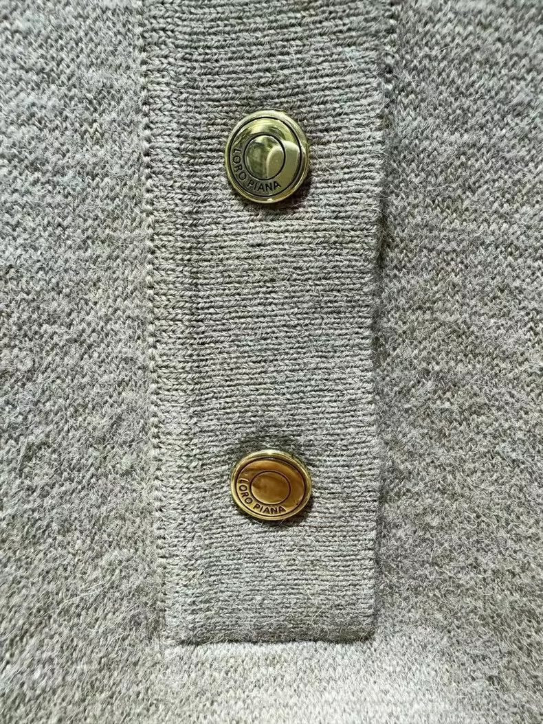 Loro Piana LORO PIANA Classic chestnut gold button polo knit top Size M / US 6-8 / IT 42-44 - 5 Thumbnail
