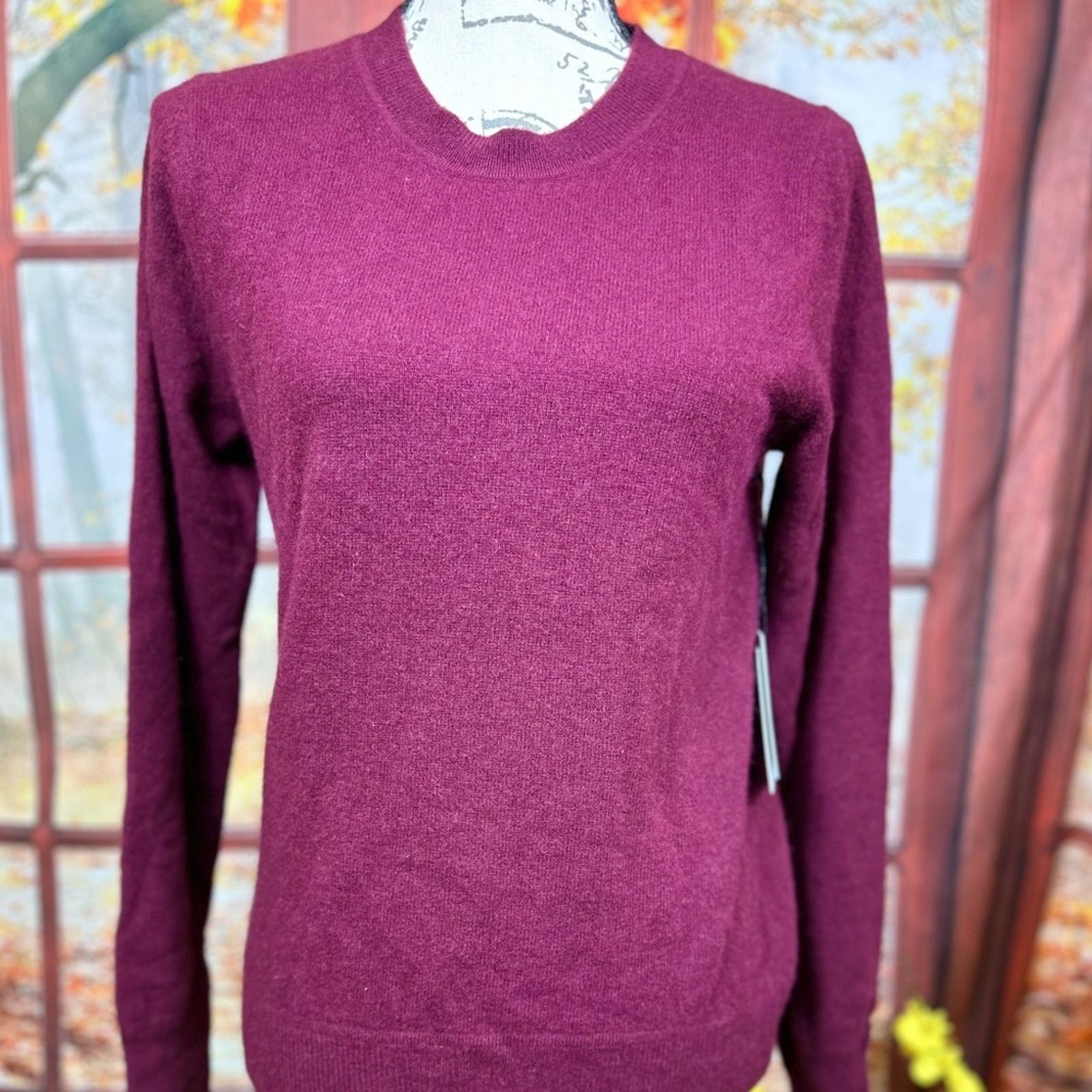 NAADAM Naadam Luxe Cashmere Crewneck Sweater Merlot size S Size S / US 4 / IT 40 - 4 Thumbnail