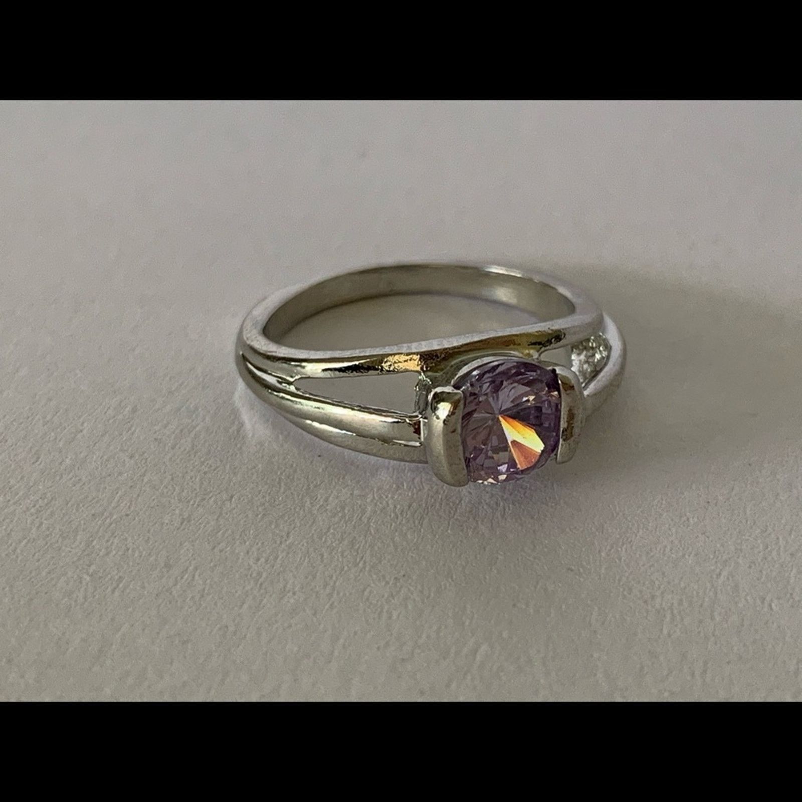 Other Amethyst Solitaire Light Purple Silver Ring Size 6 NEW Size ONE SIZE - 2 Thumbnail