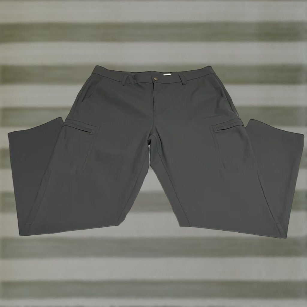 Fabletics Fabletics Pants Mens Tag 35x32 (35x29) Gray The Don Cargo Stretch Chino Classic Slim Tapered Pocket Logo Size US 35 - 1 Thumbnail