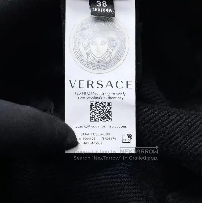 Versace Versace Black Cotton Medusa Short Sleeve Sweatshirt . Size M / US 6-8 / IT 42-44 - 6 Thumbnail