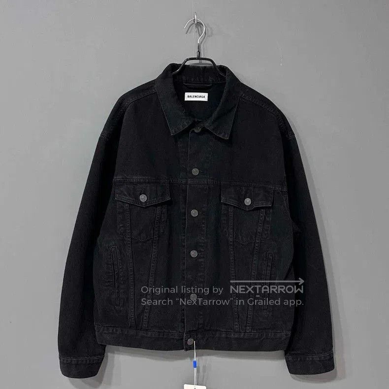 Balenciaga Balenciaga Crystal Logo Denim Jacket. Size US S / EU 44-46 / 1 - 1 Thumbnail