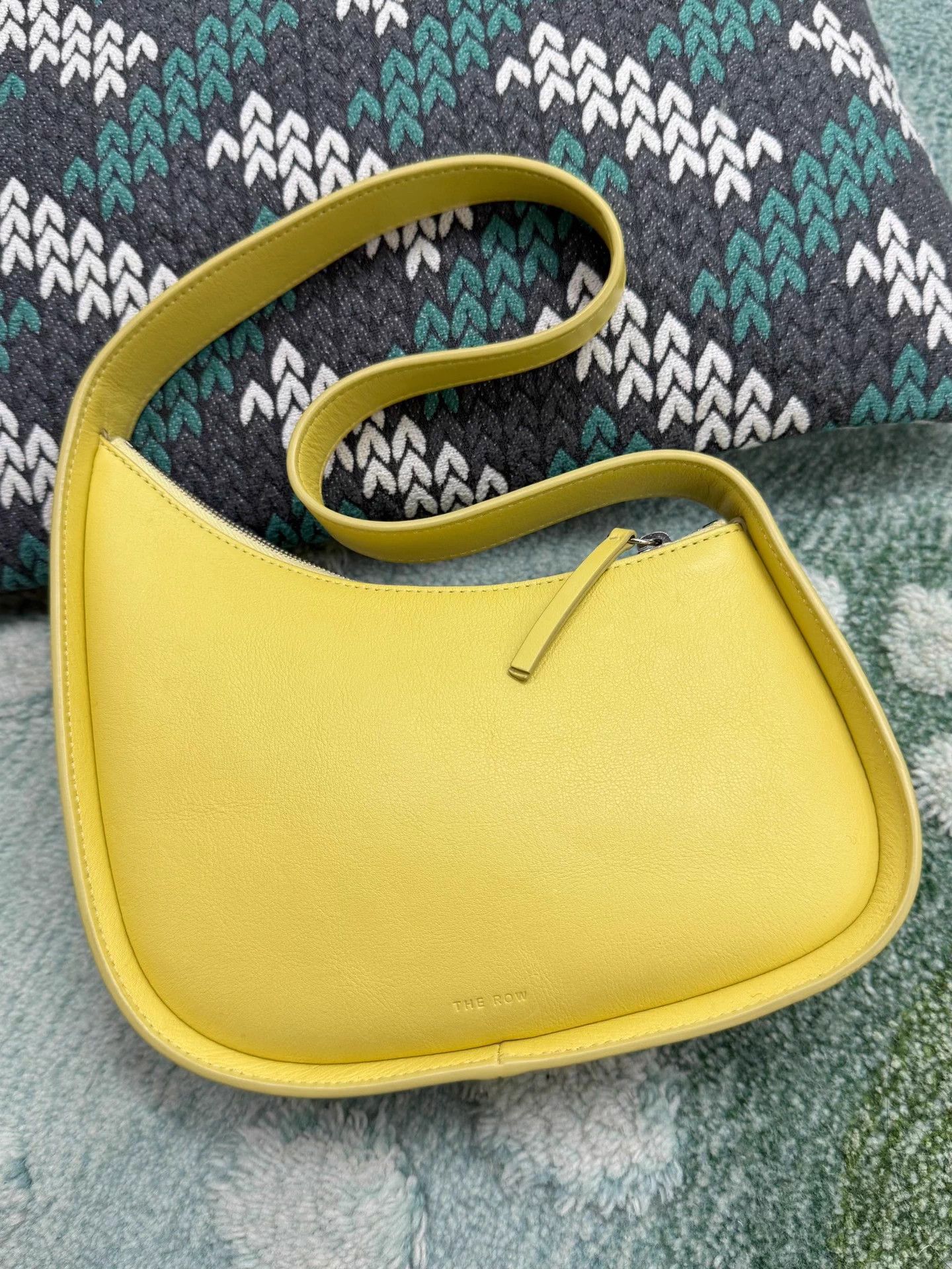 The Row The Row Half Moon Chicken-Yellow Leather Armpit Minimal Size ONE SIZE - 1 Thumbnail