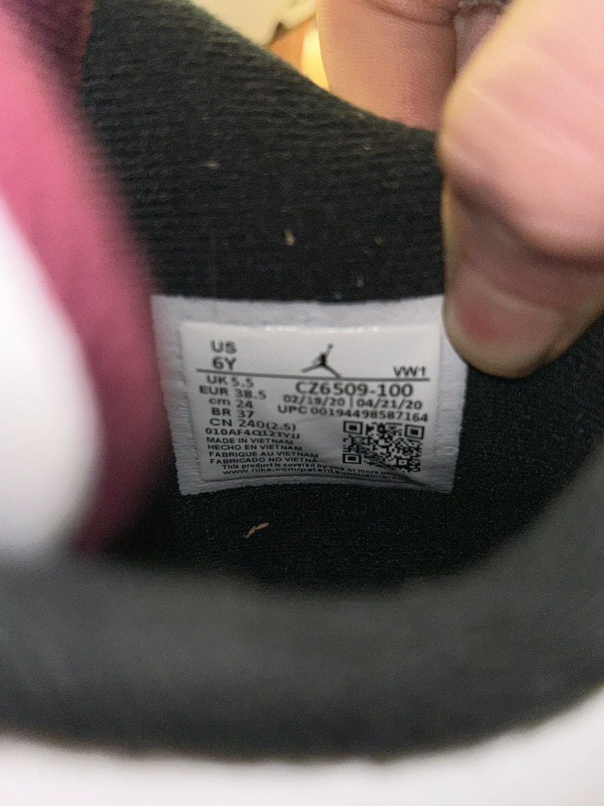 Jordan Brand Jordan 4 PSG UK5.5 US6 Size US 6 / EU 39 - 13 Thumbnail