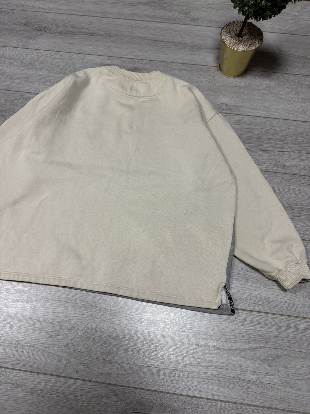 Pelle Pelle Pelle Pelle vintage big logo sweatshirt Size US XL / EU 56 / 4 - 11 Thumbnail