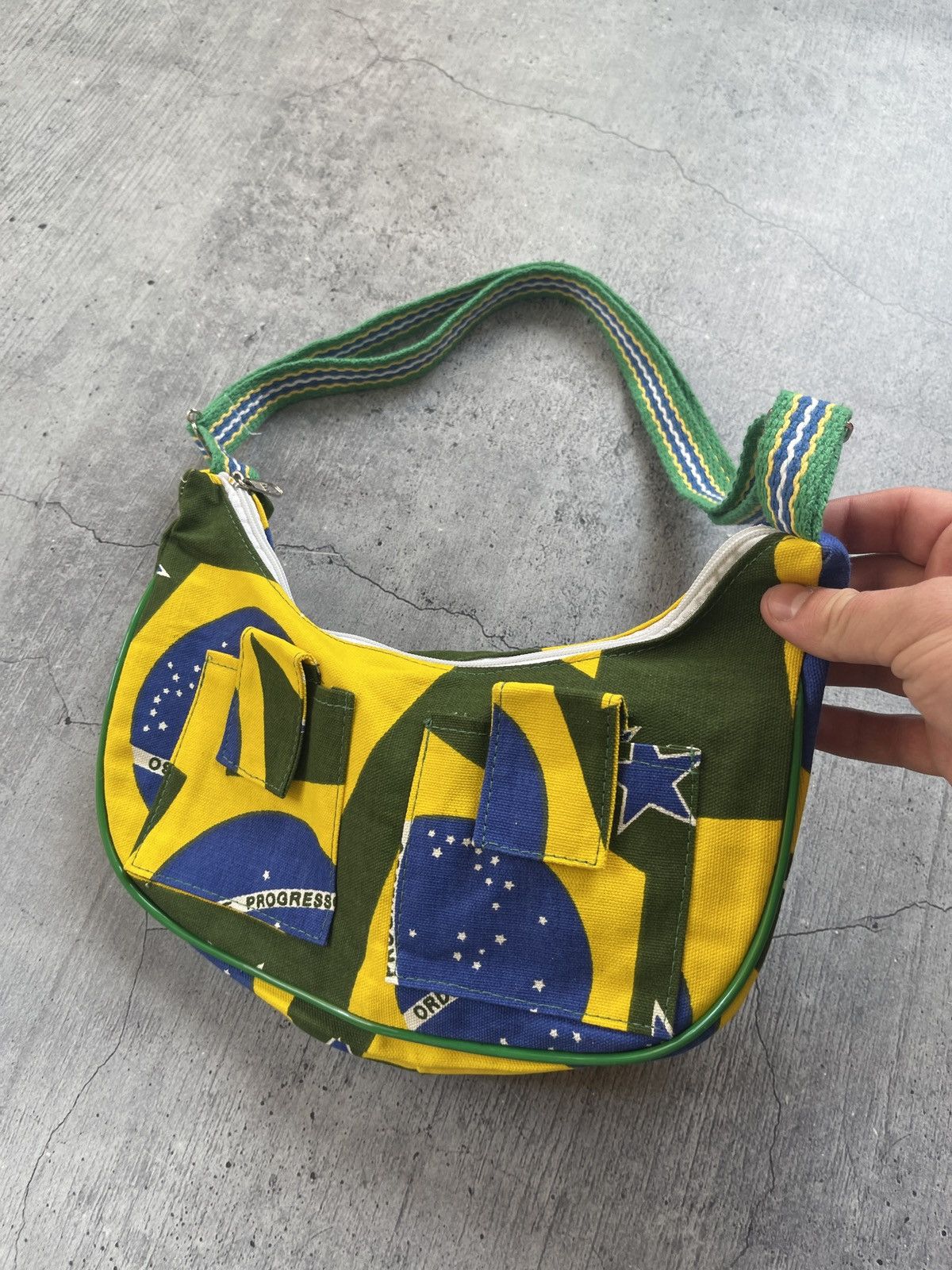 Penalty Rare Bag BRASIL Avant-Garde Y2K Soccer Style Vintage Size ONE SIZE - 3 Thumbnail