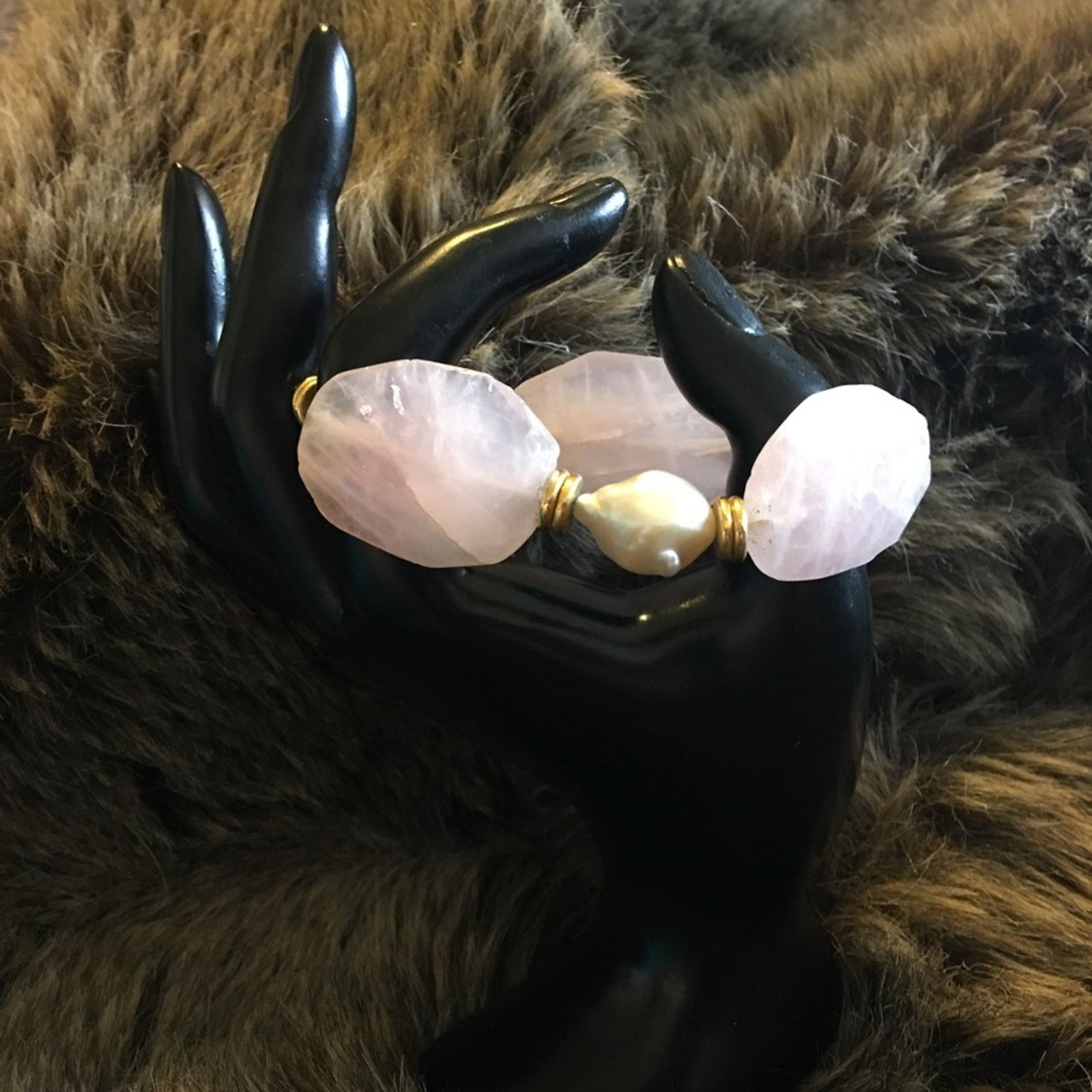 Jewelry Faceted pink quartz mother of pearl bracelet Size ONE SIZE - 2 Thumbnail