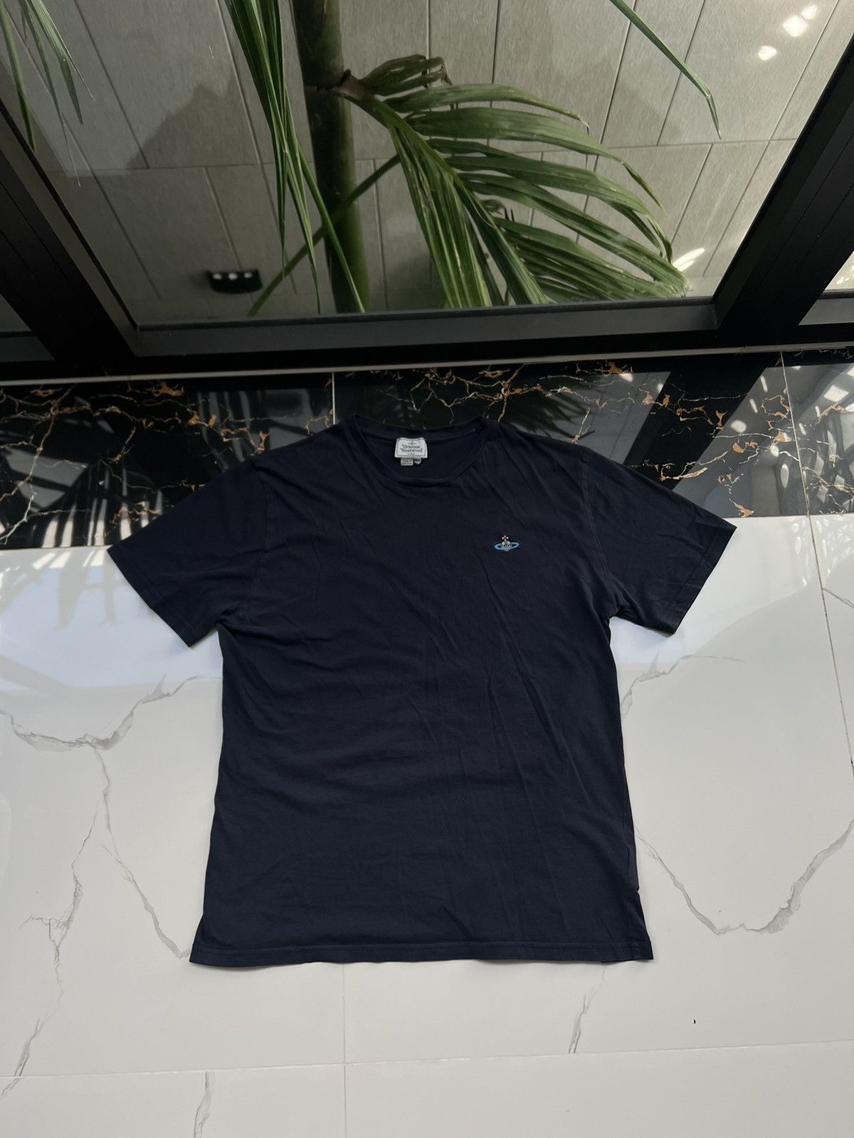 Vintage × Vivienne Westwood VIVIENNE WESTWOOD RETRO RARE Y2K SMALL LOGO TEE Size US XL / EU 56 / 4 - 1 Thumbnail