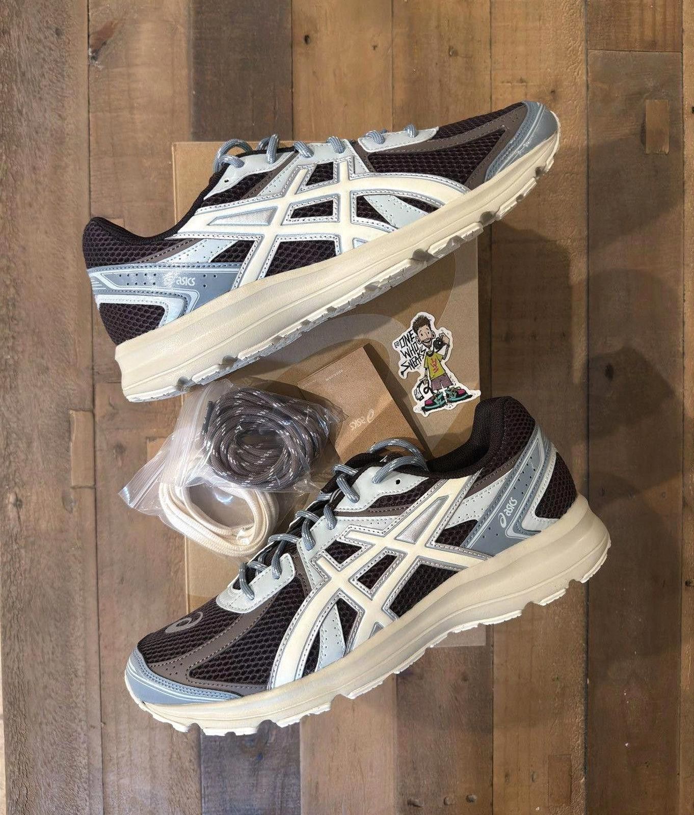 Asics Kith x Asics JOG 100S Size 12 Size US 12 / EU 45 - 1 Thumbnail