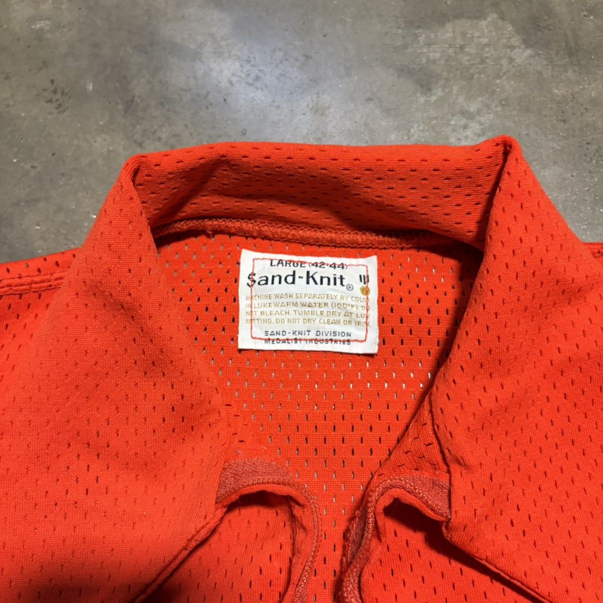 Vintage Vintage Mesh Polo Shirt Quarter Zip Shirt Sand Knit 70s 80s Size US L / EU 52-54 / 3 - 7 Thumbnail