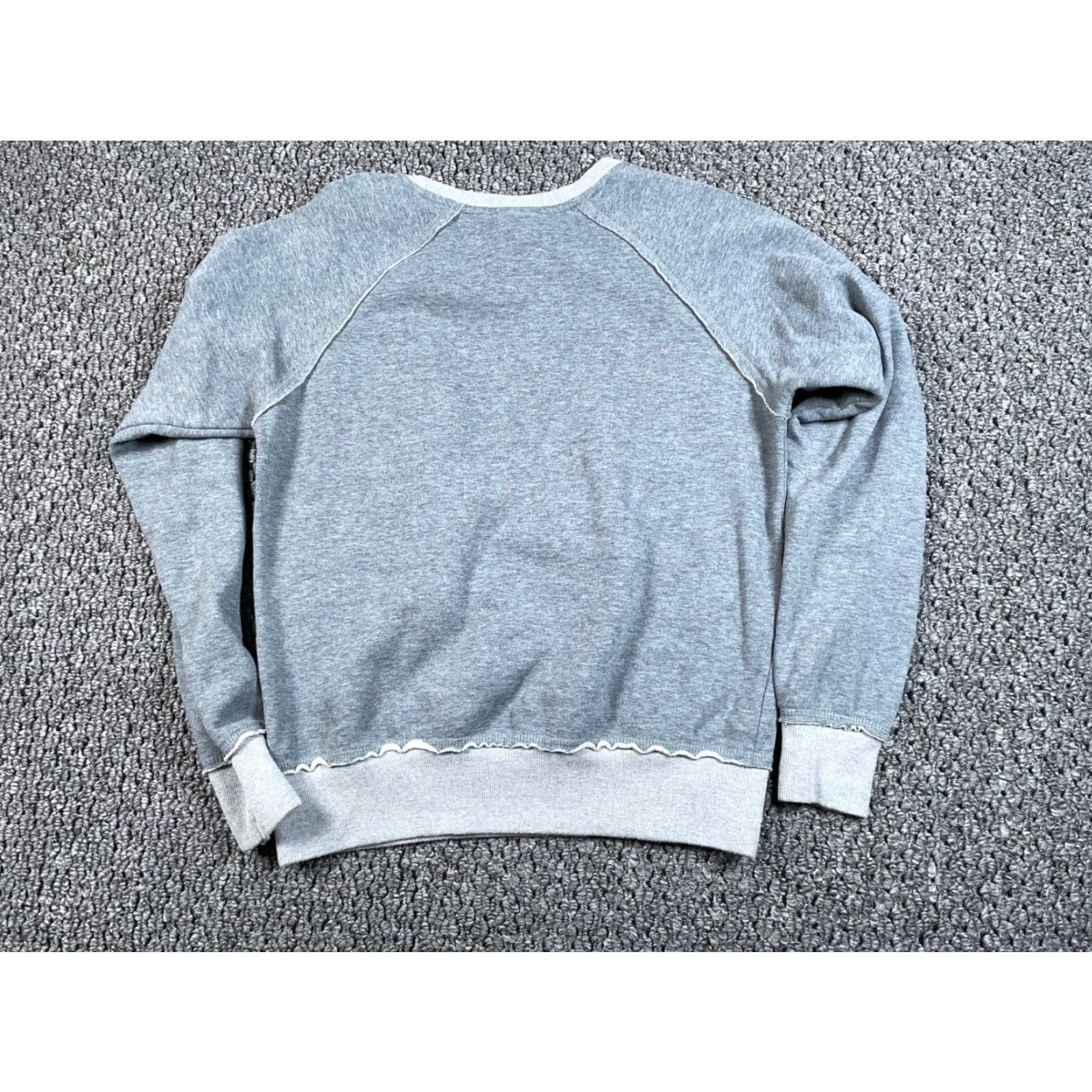 Vintage Harry Potter Sweatshirt Women's Small Gray Embroidered Gryffindor Universal Tag Womens Size S / US 4 / IT 40 - 2 Thumbnail