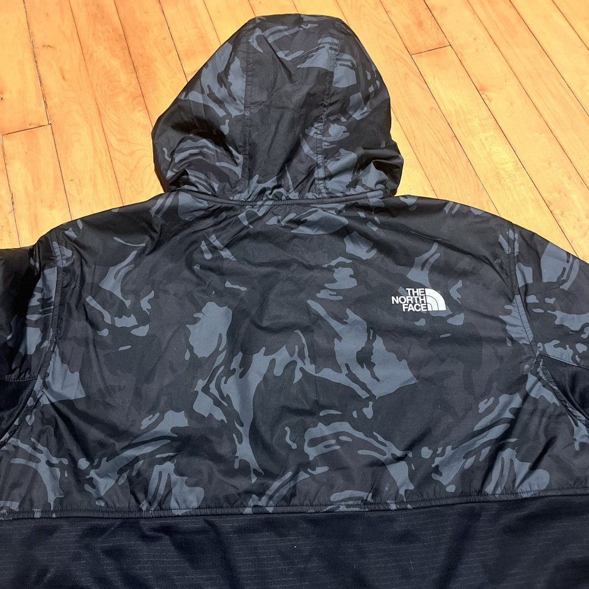 The North Face North face graphic windbreaker zip up Size US XL / EU 56 / 4 - 2 Thumbnail
