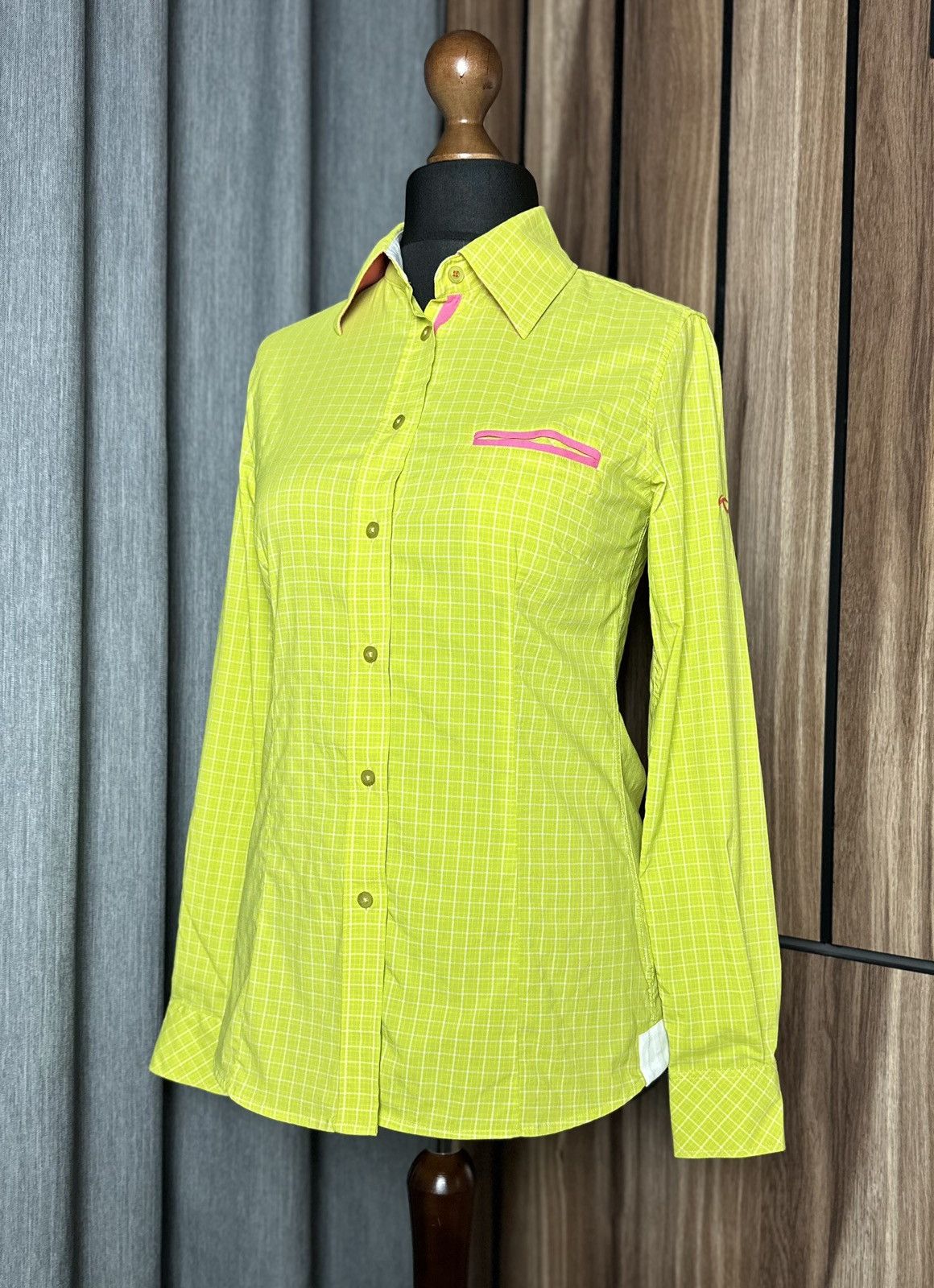 KJUS KJUS Sample Shirt Long Sleeve Women's Size M Size M / US 6-8 / IT 42-44 - 1 Thumbnail