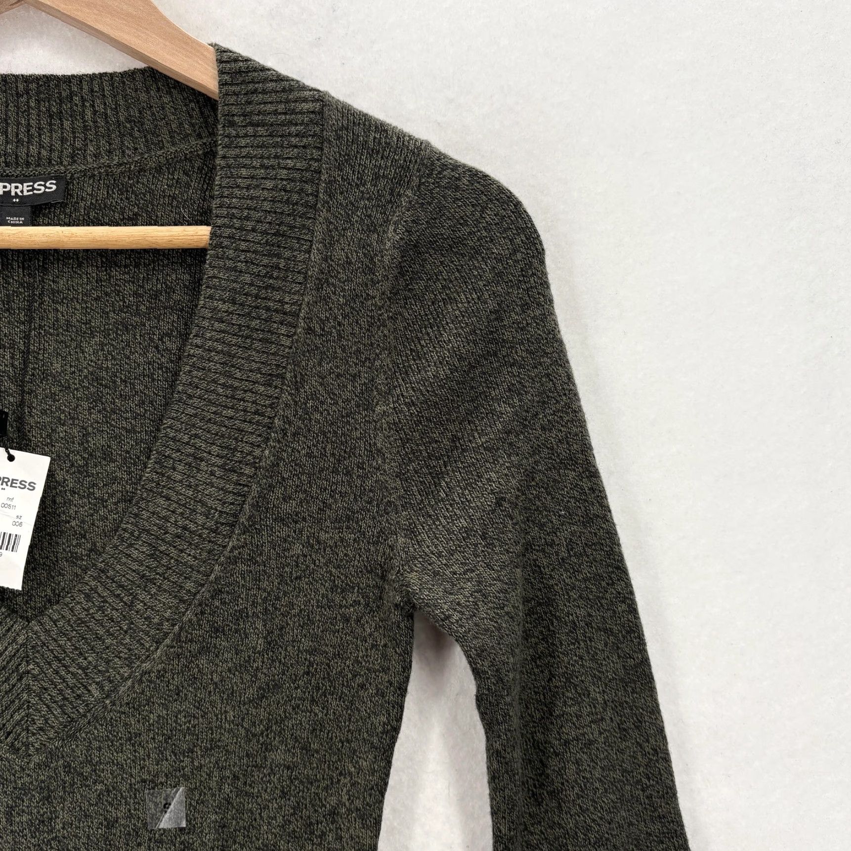 Express Express Sweater Womens Small Gray Green Deep V Neck Long Sleeve Knit Pullover Size S / US 4 / IT 40 - 2 Thumbnail