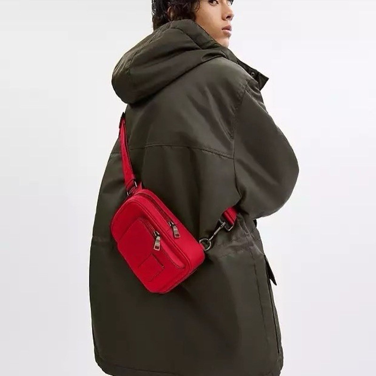 Coach NWT Coach Racer Sling Pack CX071 Smooth leather Bold Red Size ONE SIZE - 9 Thumbnail