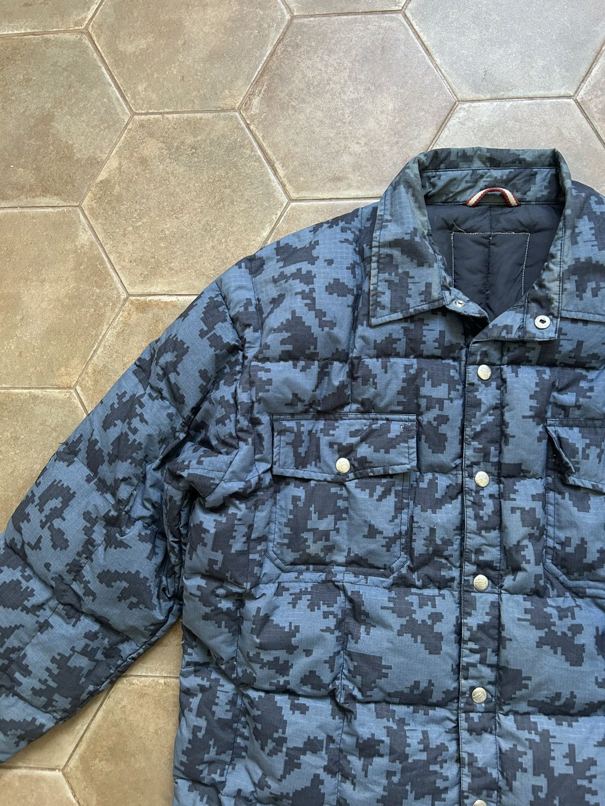 Stussy STUSSY DOWN JACKET CAMO JAPANES Size US L / EU 52-54 / 3 - 5 Thumbnail