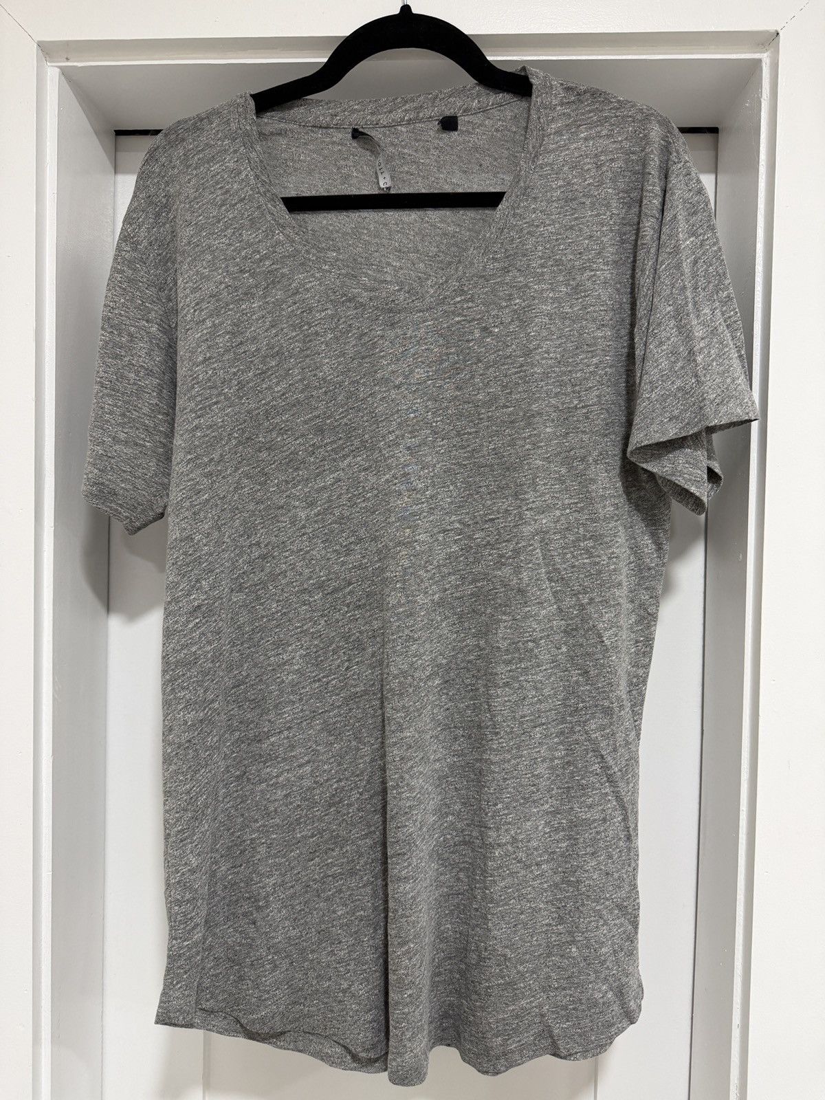 John Elliott John Elliott Curve U-Neck Tee Size US L / EU 52-54 / 3 - 1 Thumbnail