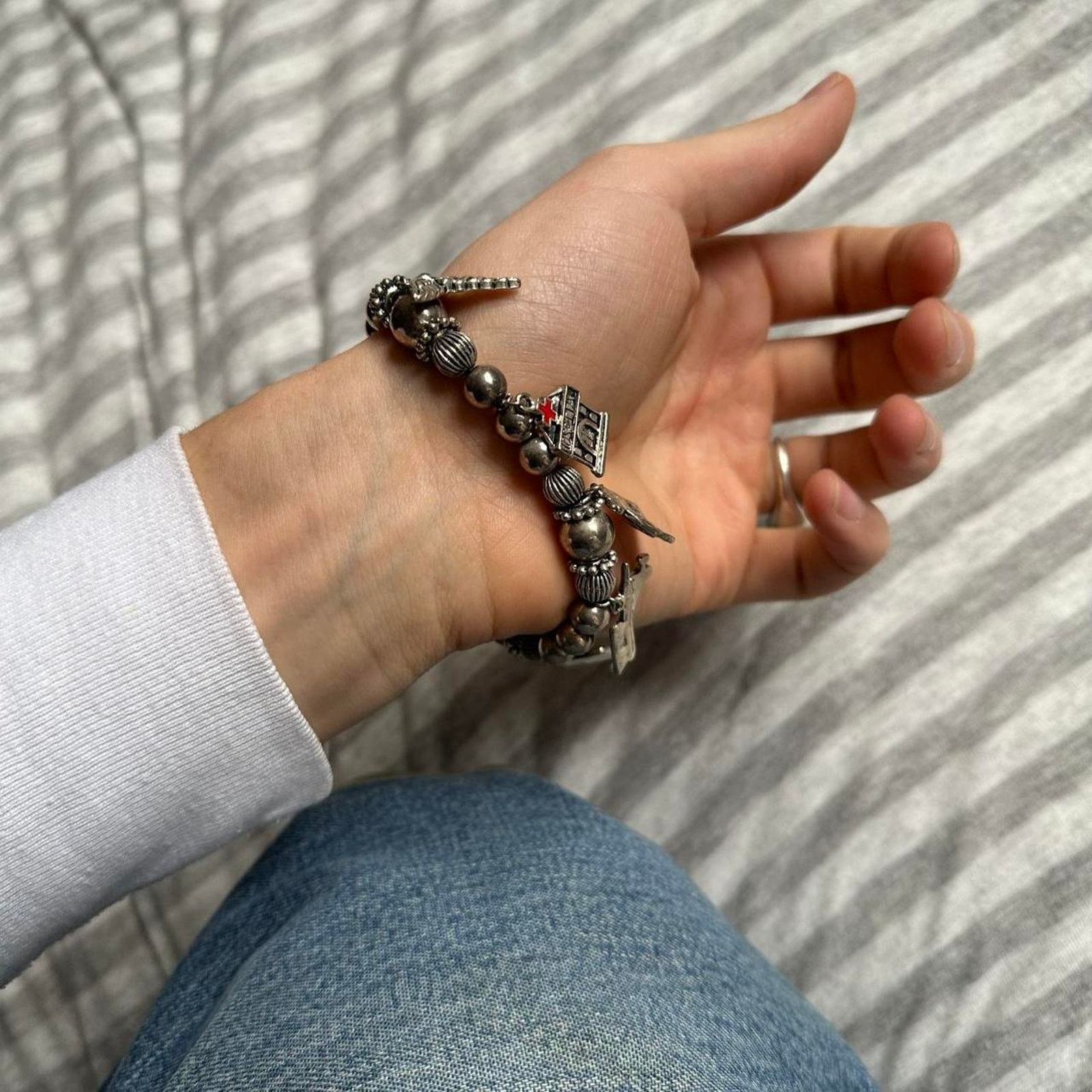 Vintage Vintage Silver Chunky Hospital Charm Pednant Bracelet Size ONE SIZE - 3 Thumbnail