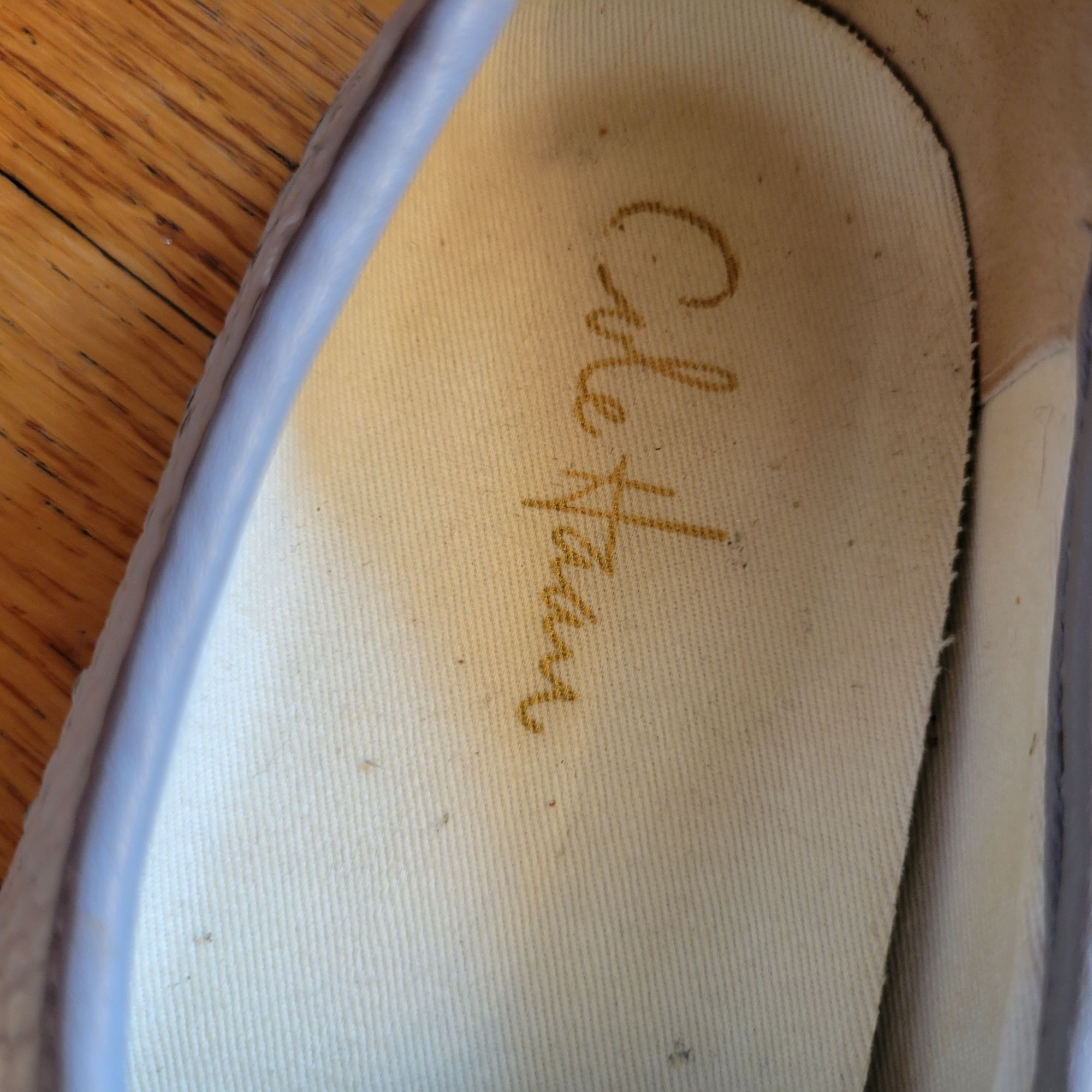 Cole Haan Cole Haan Snake Print Lace Up Sneakers 9B Flats Comfort Shoe Size US 9 / IT 39 - 9 Thumbnail