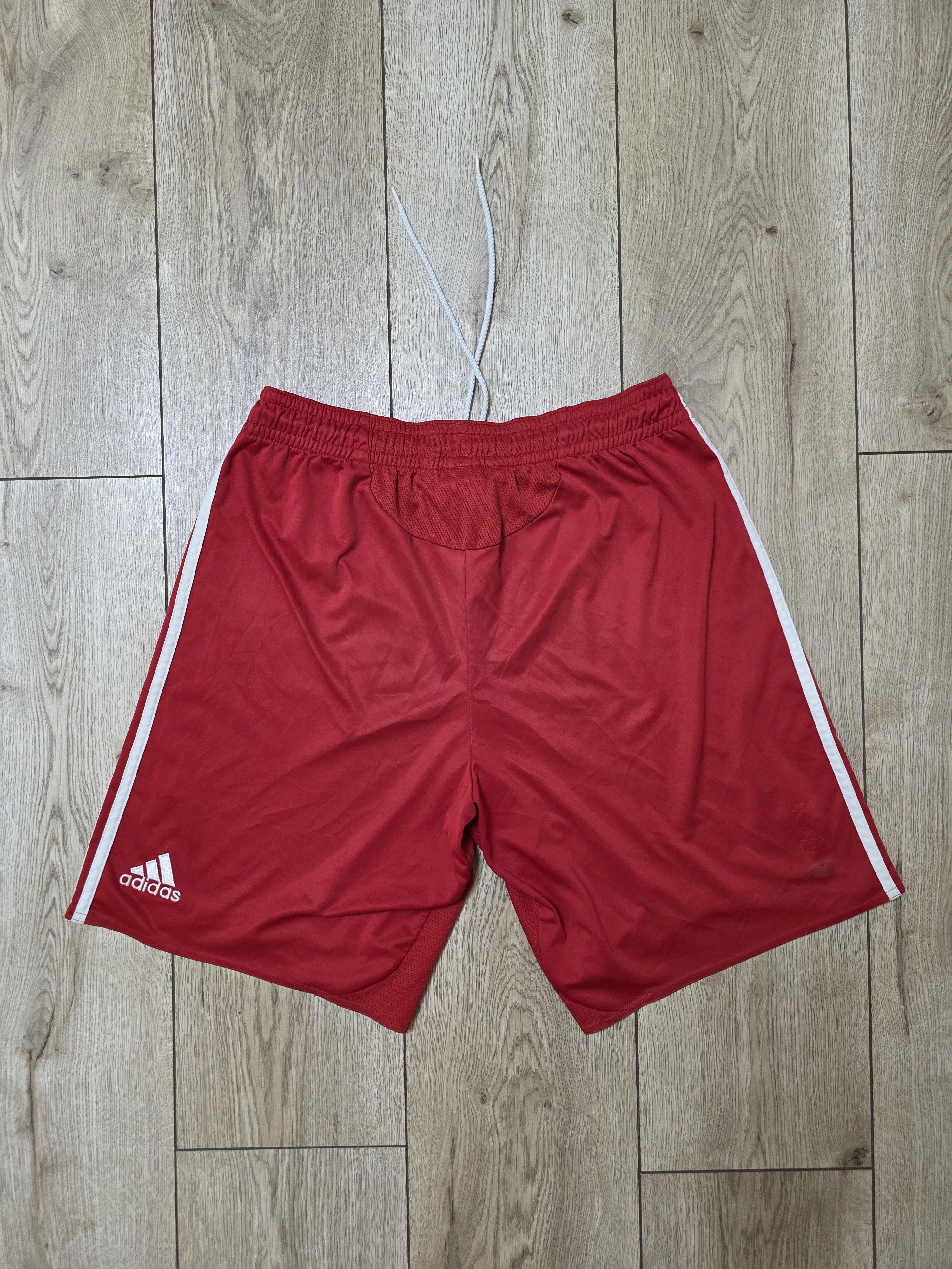 Adidas LIVERPOOL 2008 HOME VINTAGE FOOTBALL SHORTS SOCCER SHORTS Size US 32 / EU 48 - 2 Thumbnail