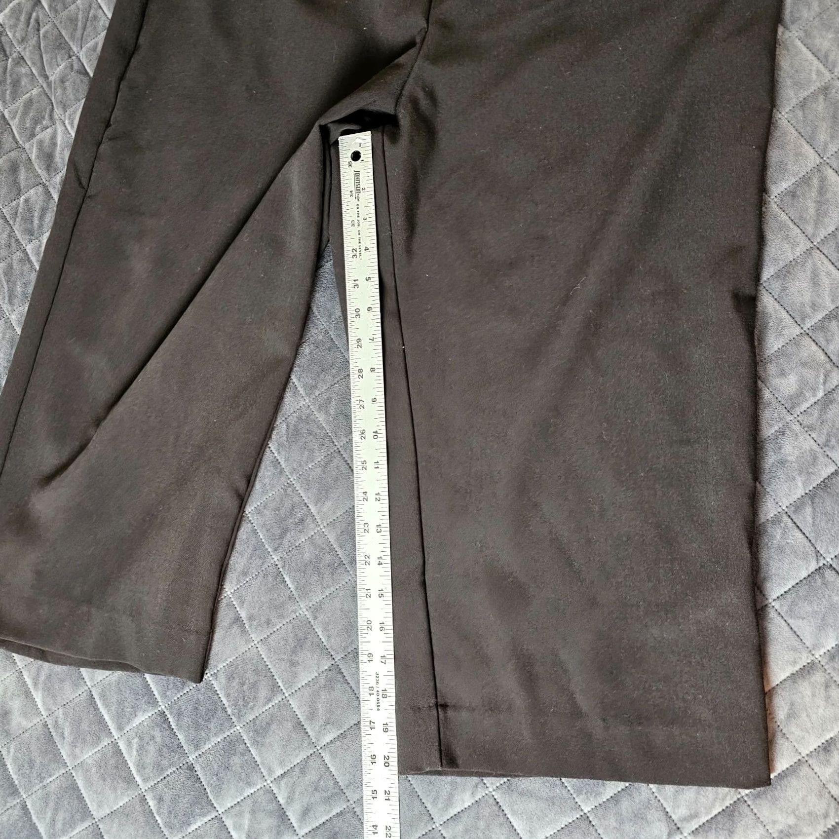 Torrid Torrid Pants Cropped Wide-Leg Black 16 Plus Size Womens Tailored Nylon Rayon Spandex Ponte Zipper Side Inseam 20.5in Casual Dress Career Size 38" / US 16 / IT 52 - 7 Thumbnail