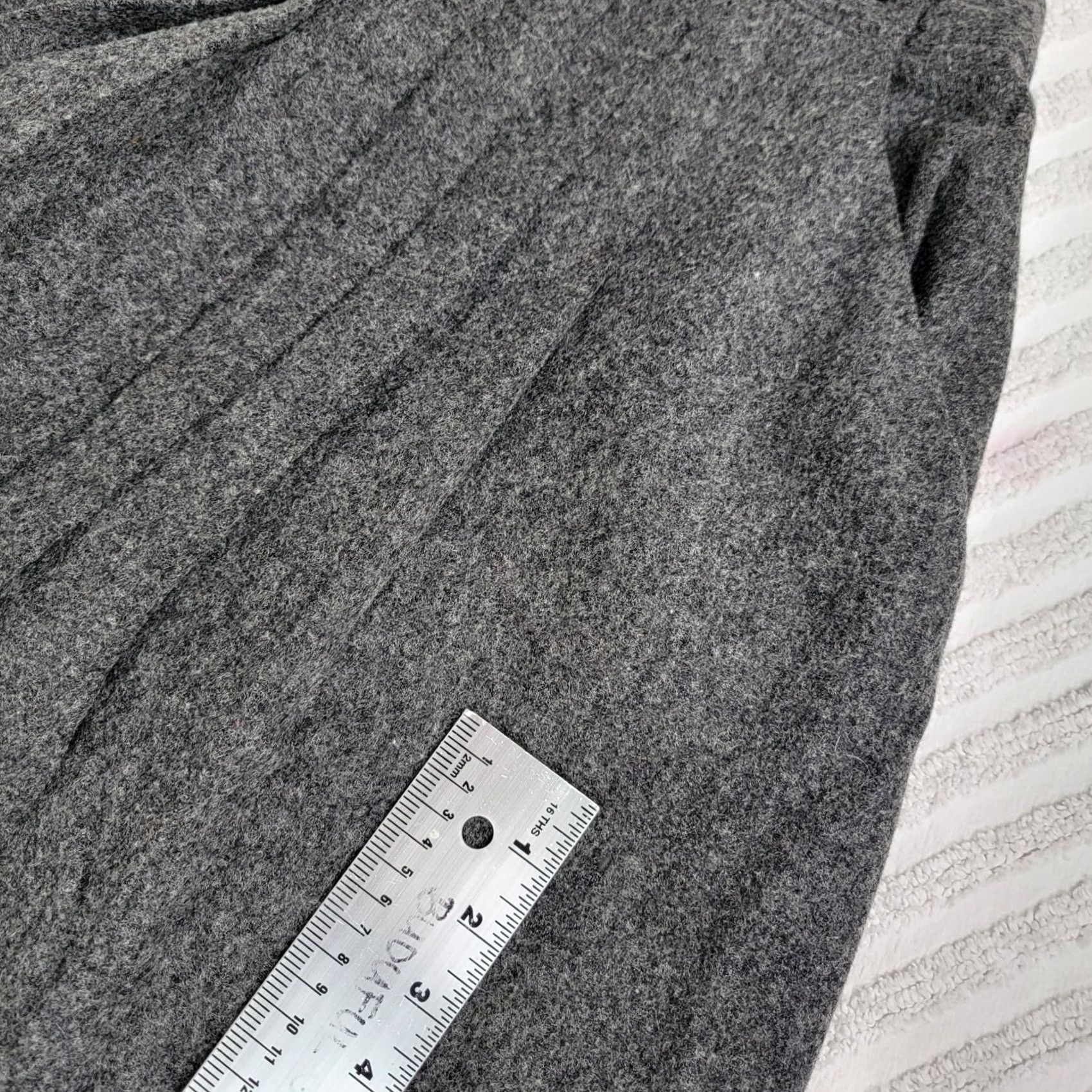 Vintage Vintage Panther Skirt Size 7/8 Gray 100% Wool Pleated Knee Length ILGWU Womens Size 28" / US 6 / IT 42 - 4 Thumbnail