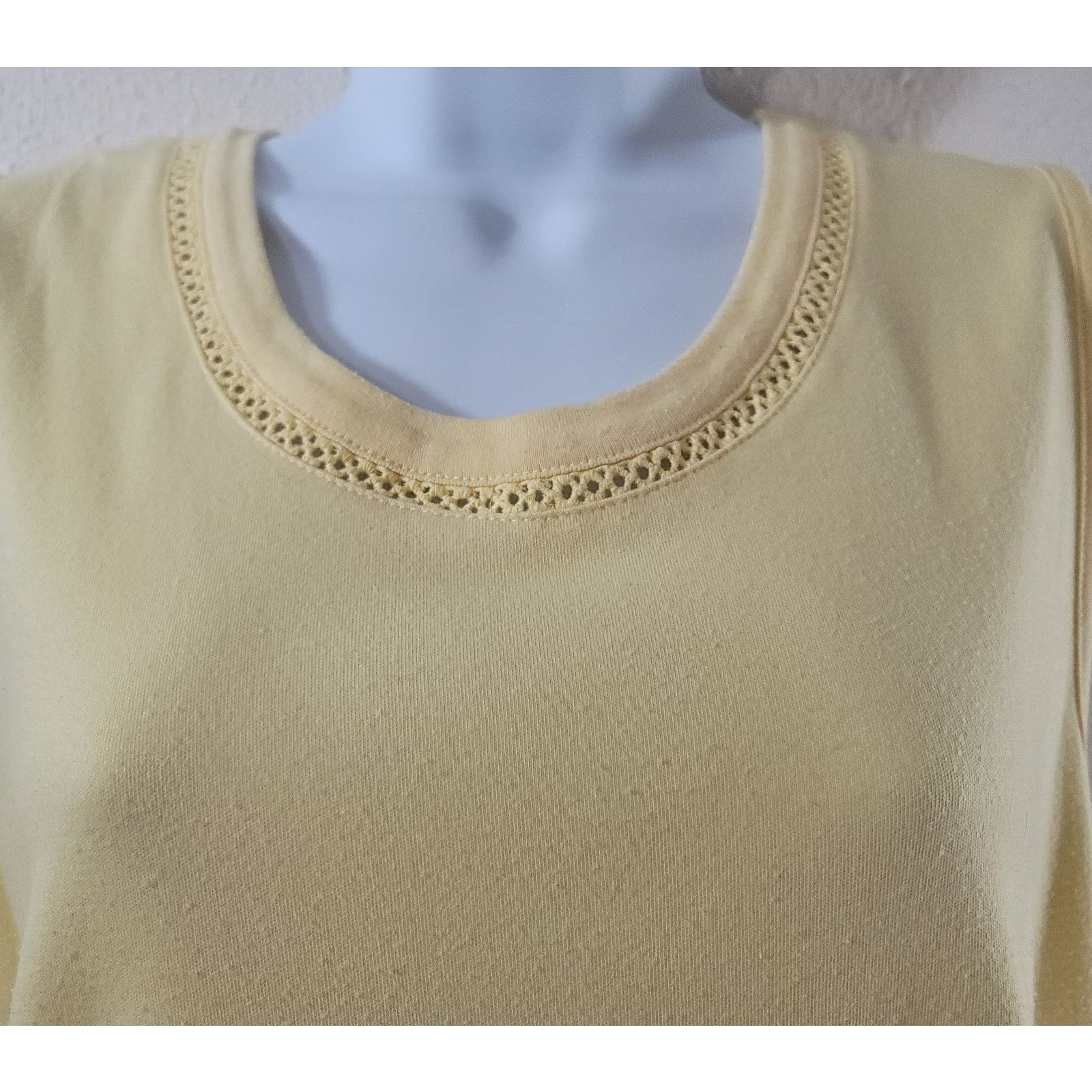 Other Napa Valley Yellow Round Crochet Detail Sleeveless Top L Size L / US 10 / IT 46 - 2 Thumbnail