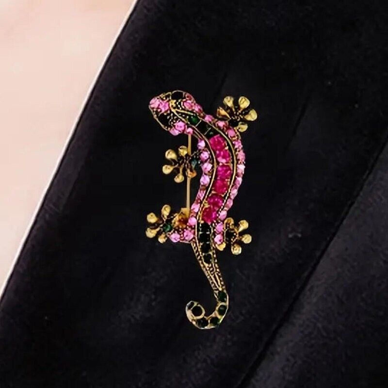 Other Gecko Lizard Salamander Rhinestone Brooch •18K YGP Size ONE SIZE - 3 Thumbnail