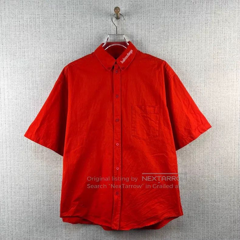 Balenciaga Balenciaga size 37 Collar Embroidered Logo Short Sleeve Sh Size US S / EU 44-46 / 1 - 1 Thumbnail