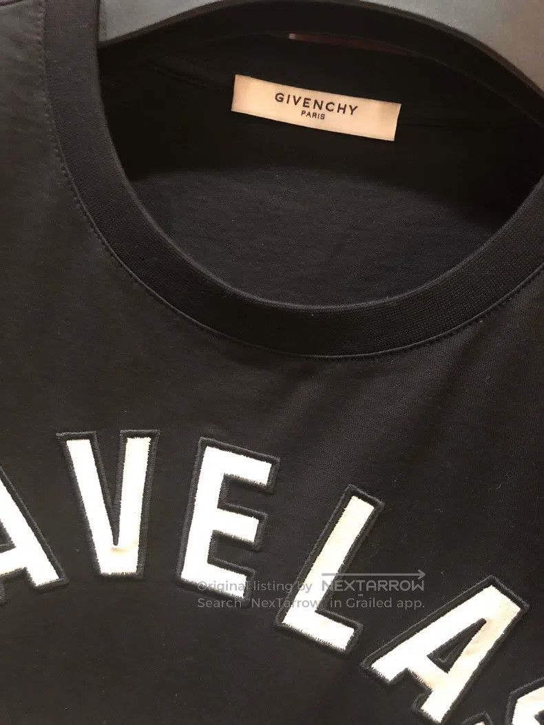 Givenchy Givenchy Number 74 T-Shirt Size US M / EU 48-50 / 2 - 3 Thumbnail