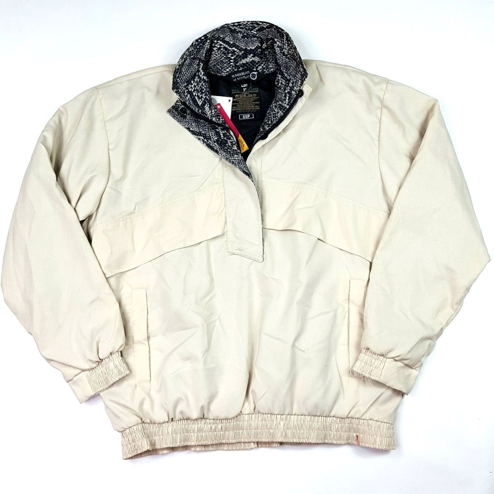 Rains VINTAGE Sunderland Of Scotland Teflon Women's Water Resistant 1/2 Zip Golf Jacket M Beige Snake Print Rain Jacket Womens Golf Jacket 90s Outdoor Retro Size M / US 6-8 / IT 42-44 - 2 Thumbnail