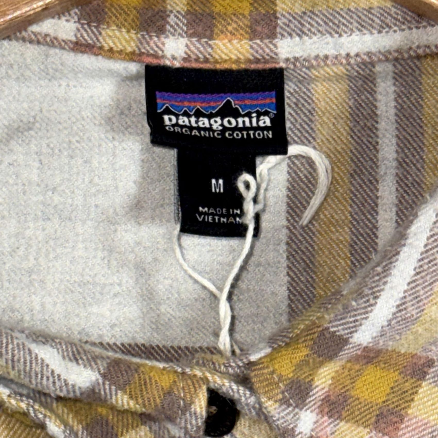 Patagonia Patagonia Shirt Women’s M Plaid Organic Cotton Flannel Button Up Casual Size M / US 6-8 / IT 42-44 - 4 Thumbnail
