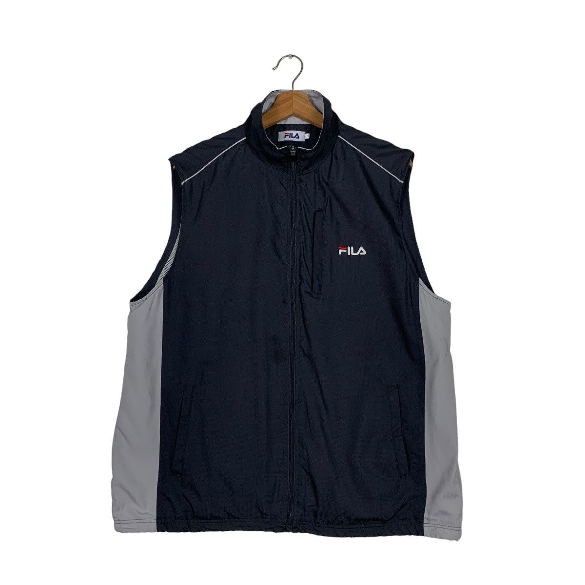 Fila FILA Embroidery Big Logo Light Vest #0105-C6 Size US L / EU 52-54 / 3 - 1 Thumbnail