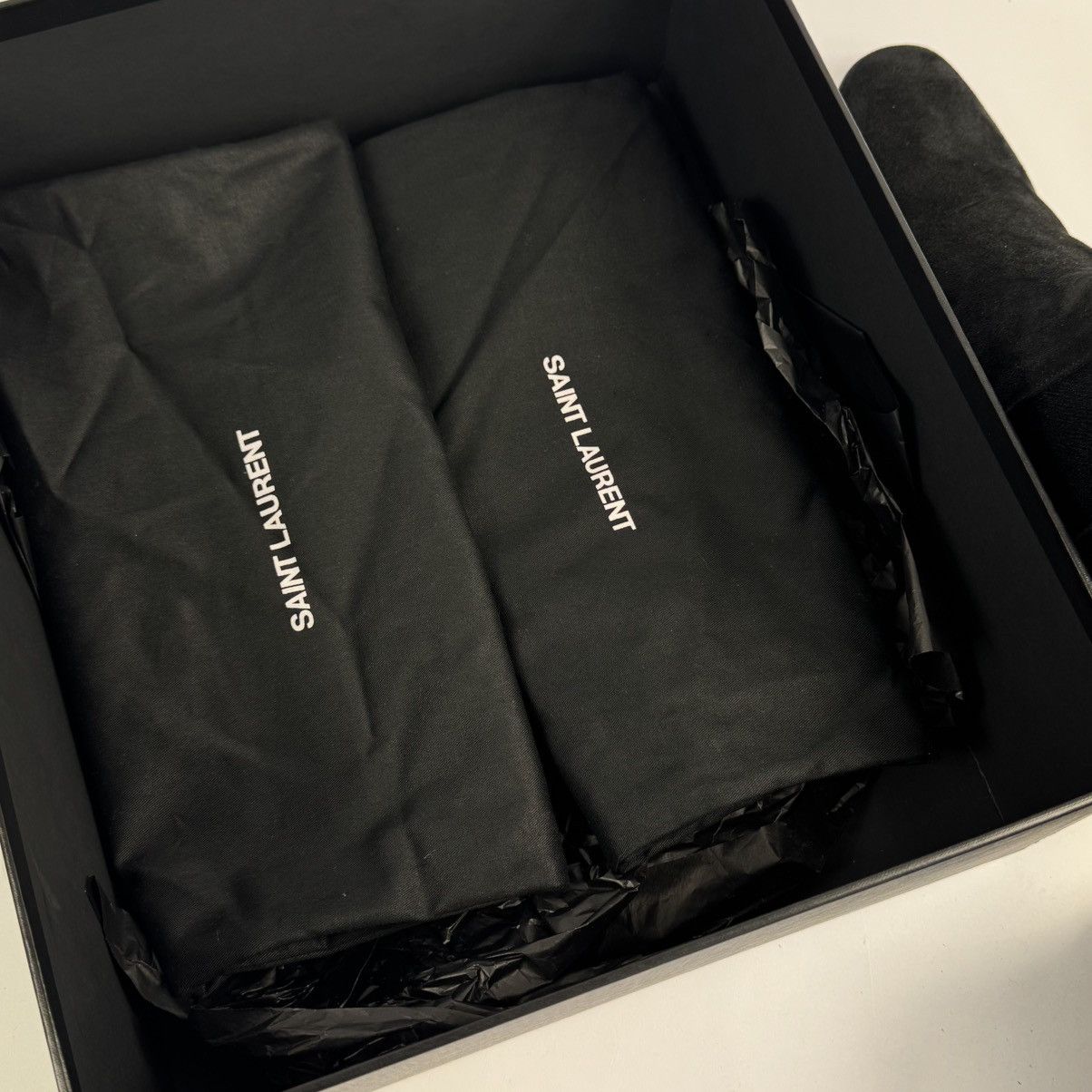 Saint Laurent Paris Suede Chelsea Boots Size US 9 / EU 42 - 19 Thumbnail