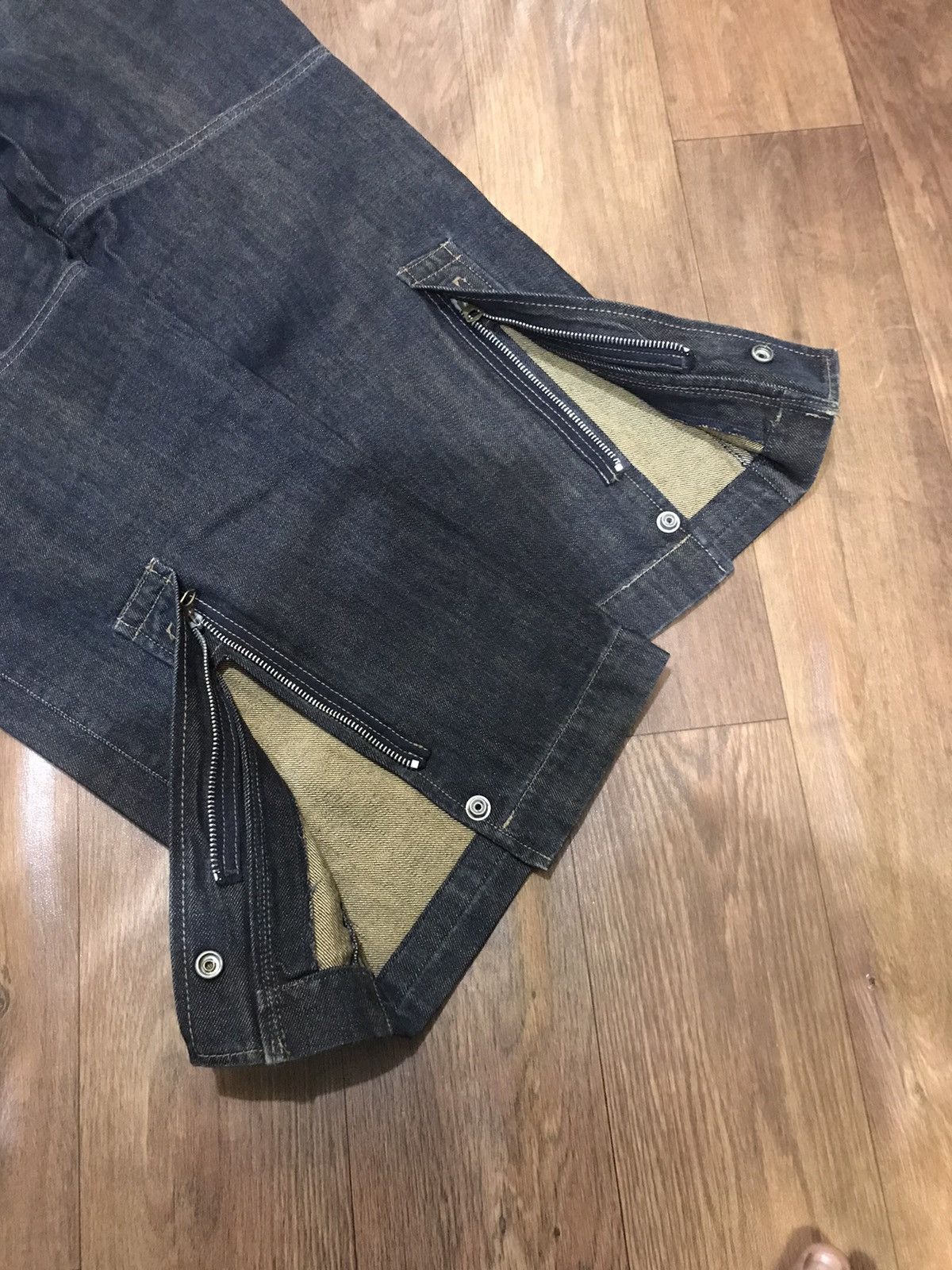 Emporio Armani × Japanese Brand × Vintage ARMANI JEANS VINTAGE DENIM CARGO Size US 34 / EU 50 - 5 Thumbnail