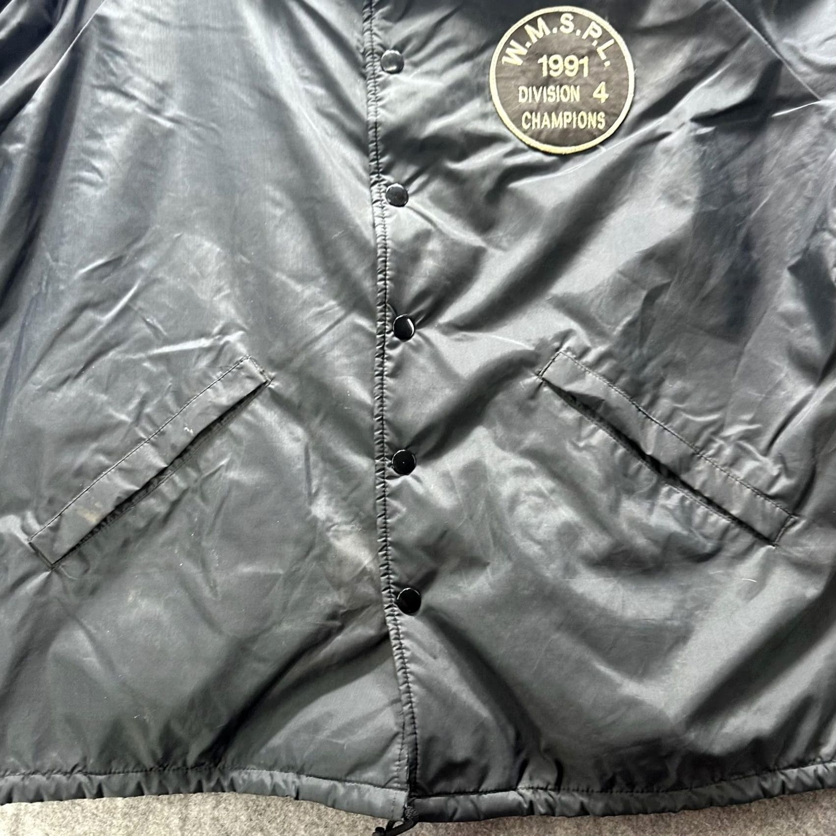 Champion Club 21 Vintage Windbreaker Mens L Black 1991 Champions Coaches Baseball 90s Jacket Size US L / EU 52-54 / 3 - 2 Thumbnail