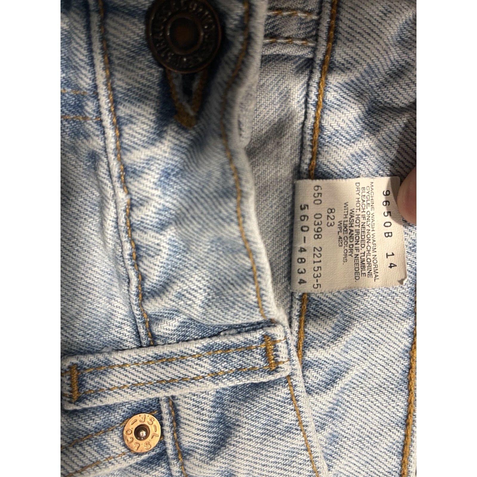 Levi's VINTAGE Levi's 560 Jeans Mens 34x31 Blue Denim 5-Pocket Tapered Relaxed Fit Retro 90s USA Size US 34 / EU 50 - 5 Thumbnail