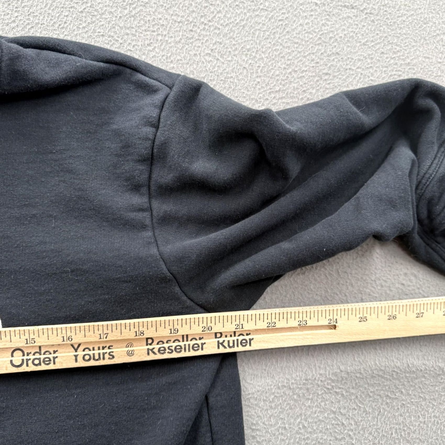 Vintage Kidrobot Sweatshirt Mens Small Black Fleece Crewneck Pullover Cartoon Pocket Graphic Print Logo Embroidered Size US S / EU 44-46 / 1 - 4 Thumbnail