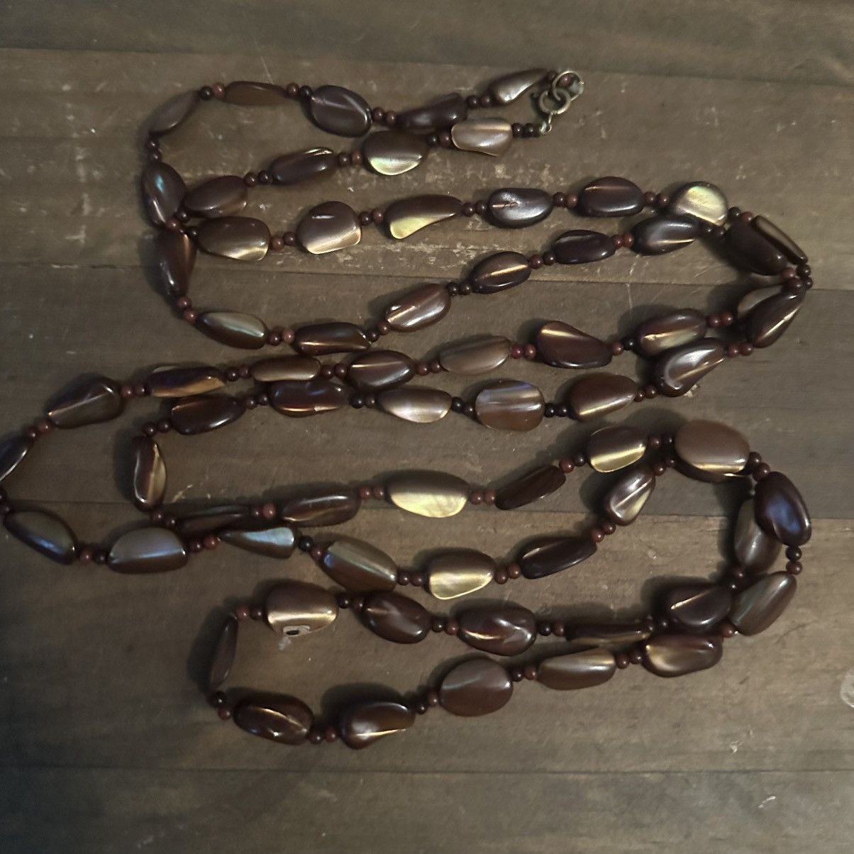 Vintage Vintage long coppery polished shell necklace Size ONE SIZE - 2 Thumbnail