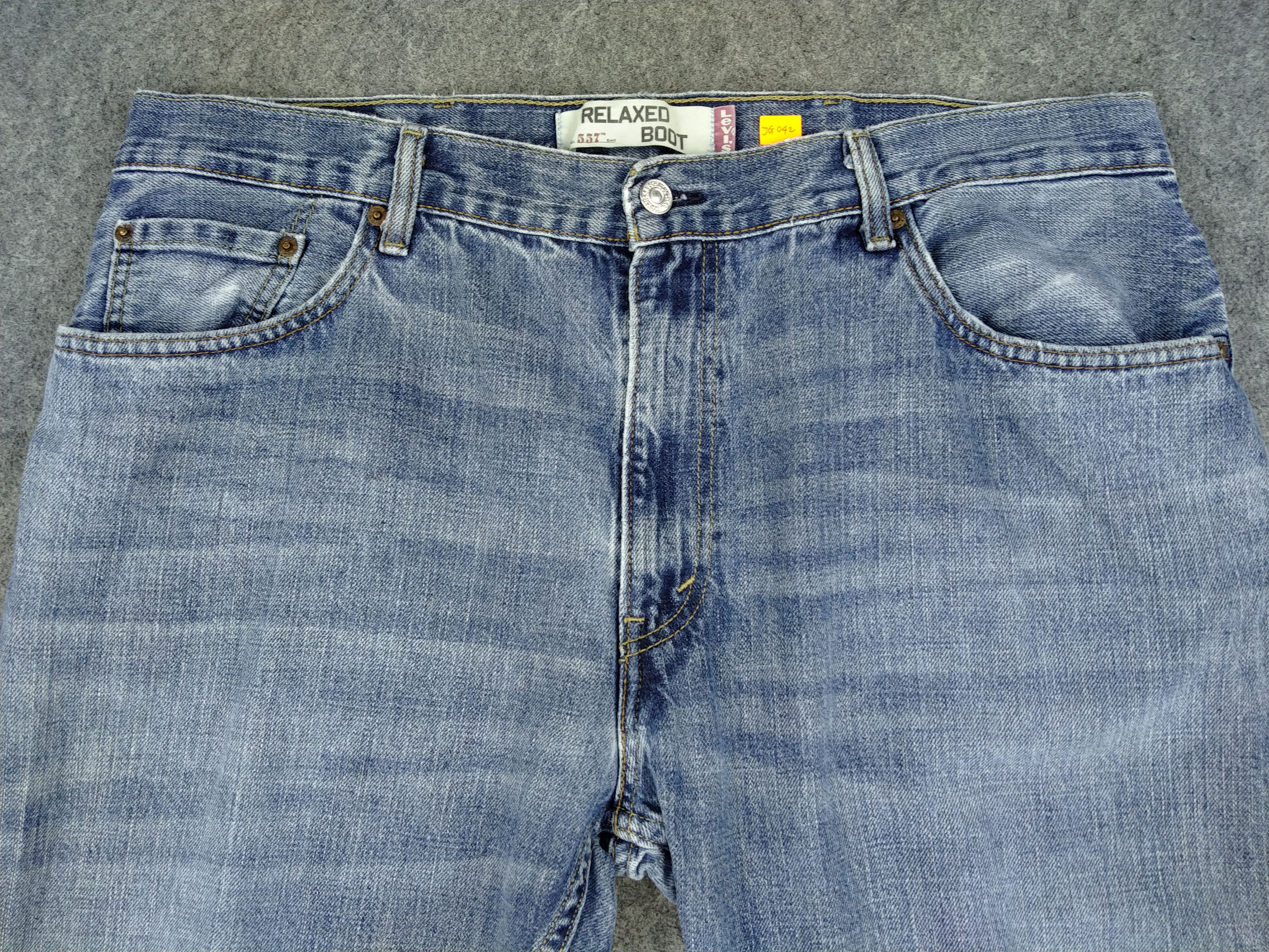 Faded Blue Vintage Levi's 557 Jeans 38x31 Denim -JG042