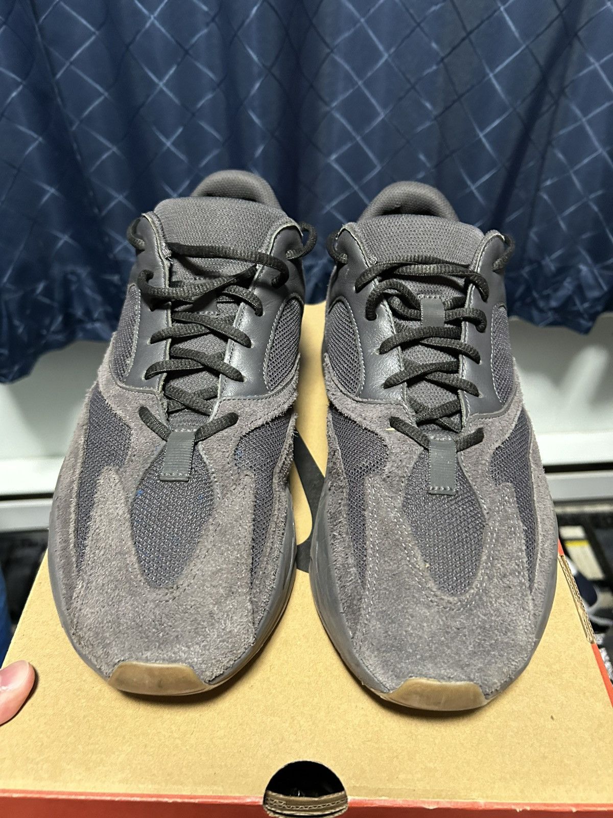 Yeezy Yeezy 700 utility black Size US 12 / EU 45 - 4 Thumbnail