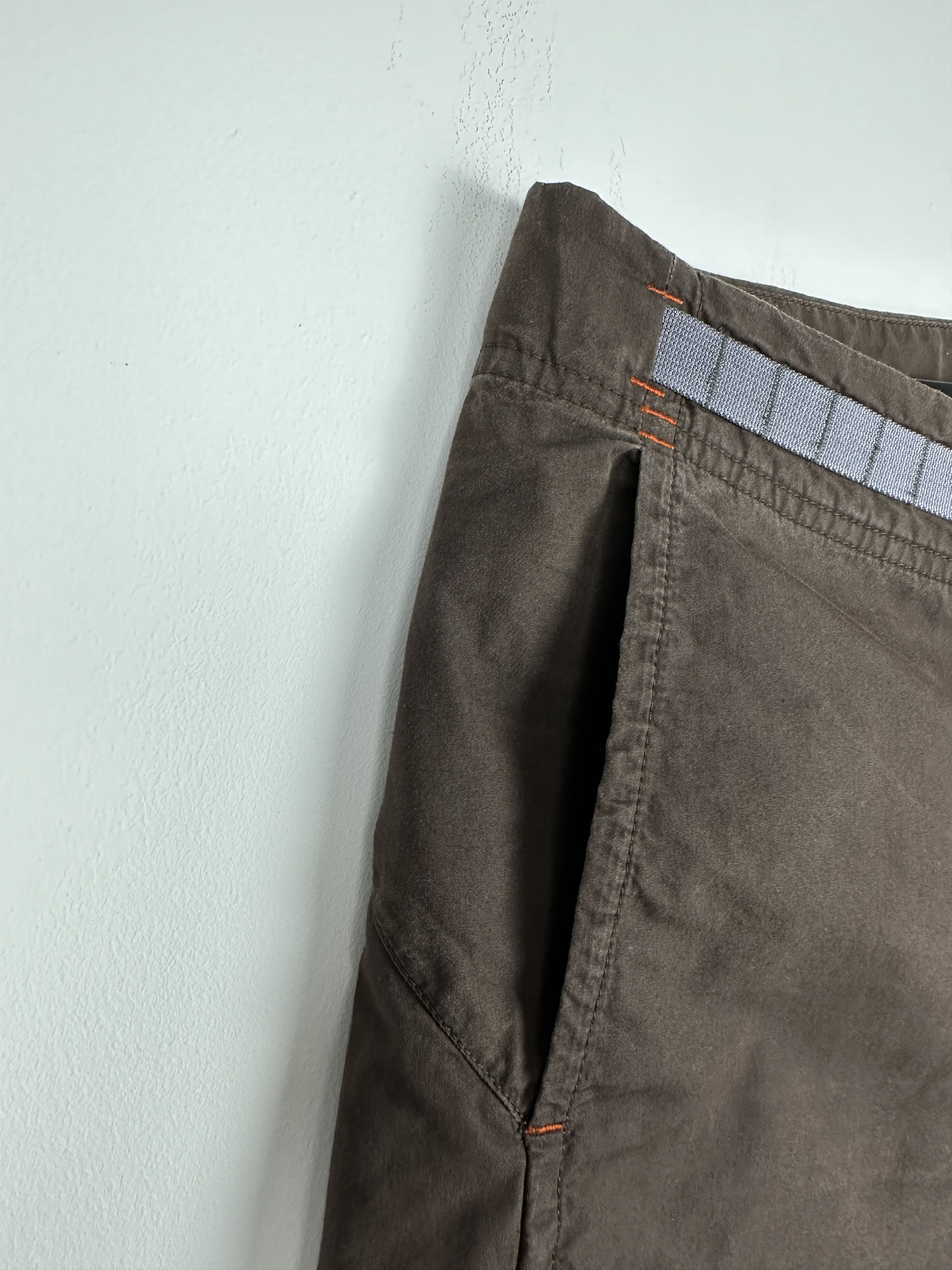 Arc'teryx Arcteryx Logo Brown Shorts With Belt Size US 36 / EU 52 - 14 Thumbnail