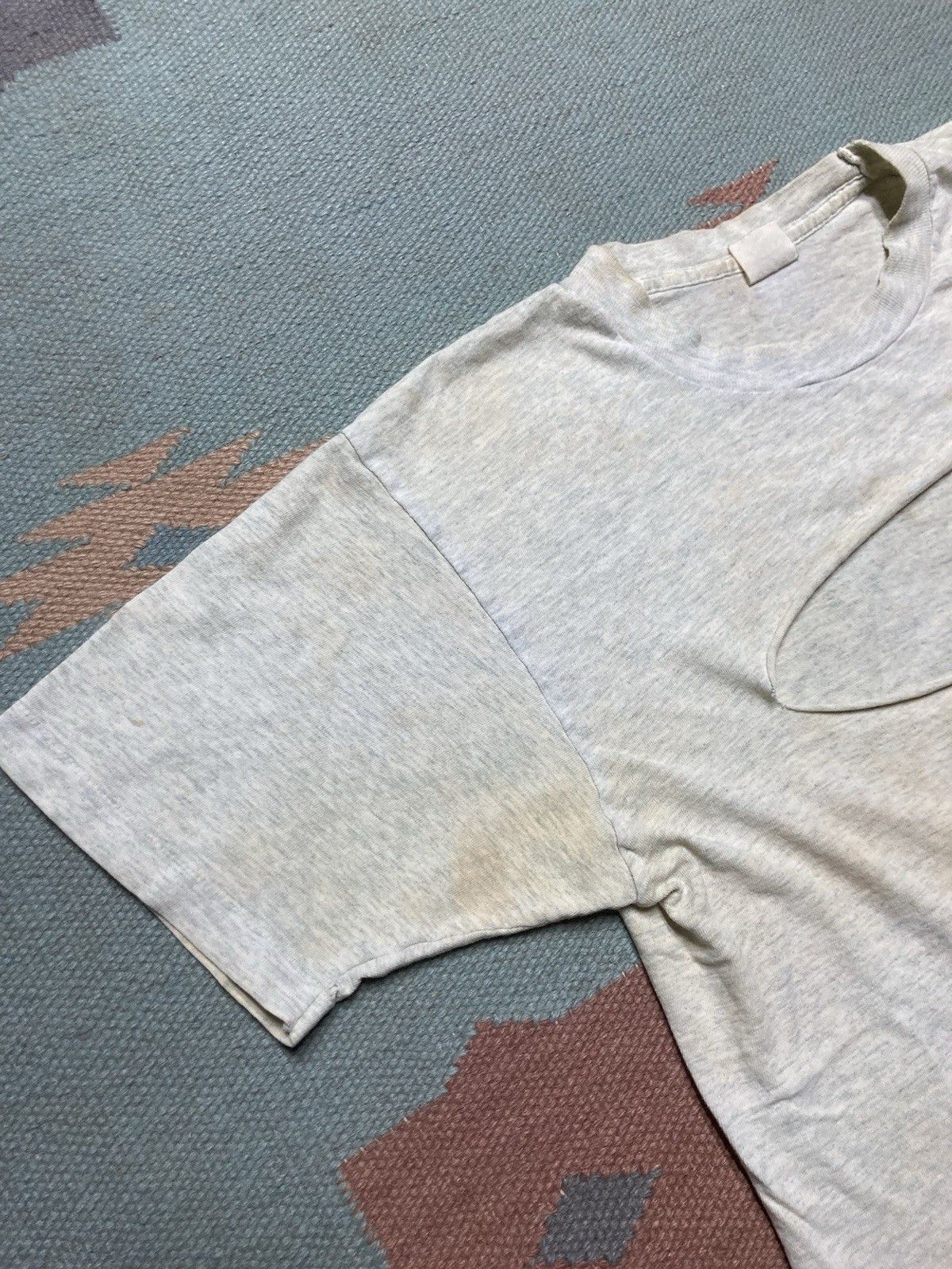 Fruit Of The Loom × Vintage 80s pocket t shirt fruit of the loom gray distressed medium Size US M / EU 48-50 / 2 - 7 Thumbnail