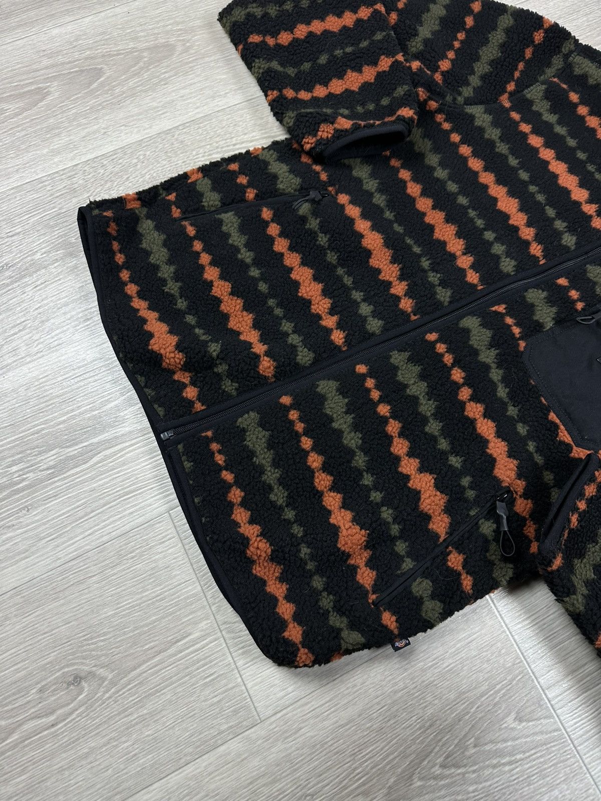 Dickies Dickies Falkville Jacket Size S Sherpa Full Zip Aztec Print Size US S / EU 44-46 / 1 - 6 Thumbnail
