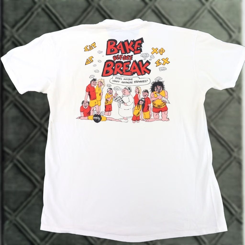 Vintage VINTAGE Adult Shirt Bake Before Break Humor TShirt Vtg Large 29x22 White Mens Shirt Bake Before Break Humor TShirt Vtg Large 29x22 White Size US L / EU 52-54 / 3 - 1 Thumbnail
