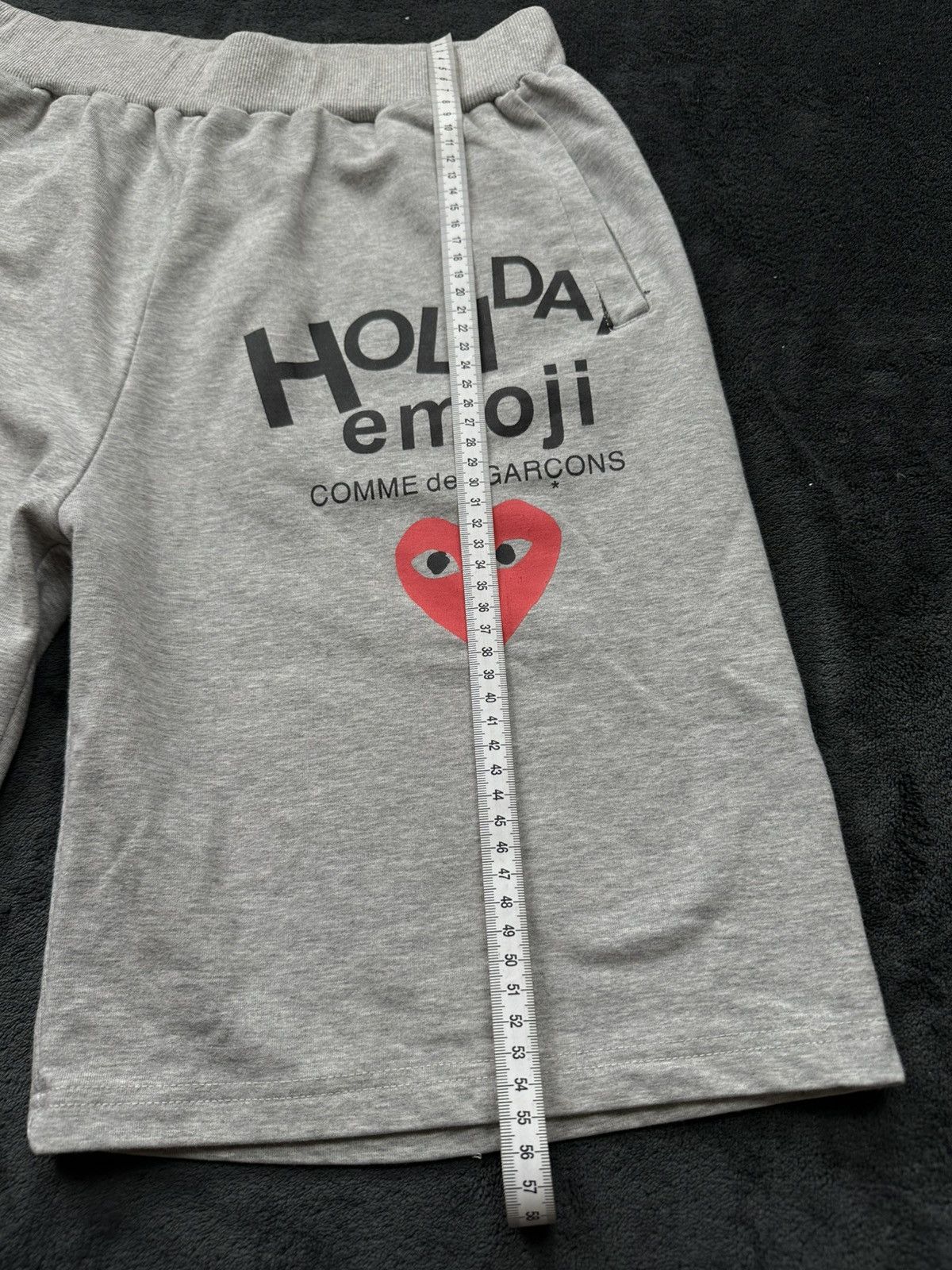 Comme des Garcons play comme des garcons holiday emoji shorts big logo rare Size US 34 / EU 50 - 14 Thumbnail