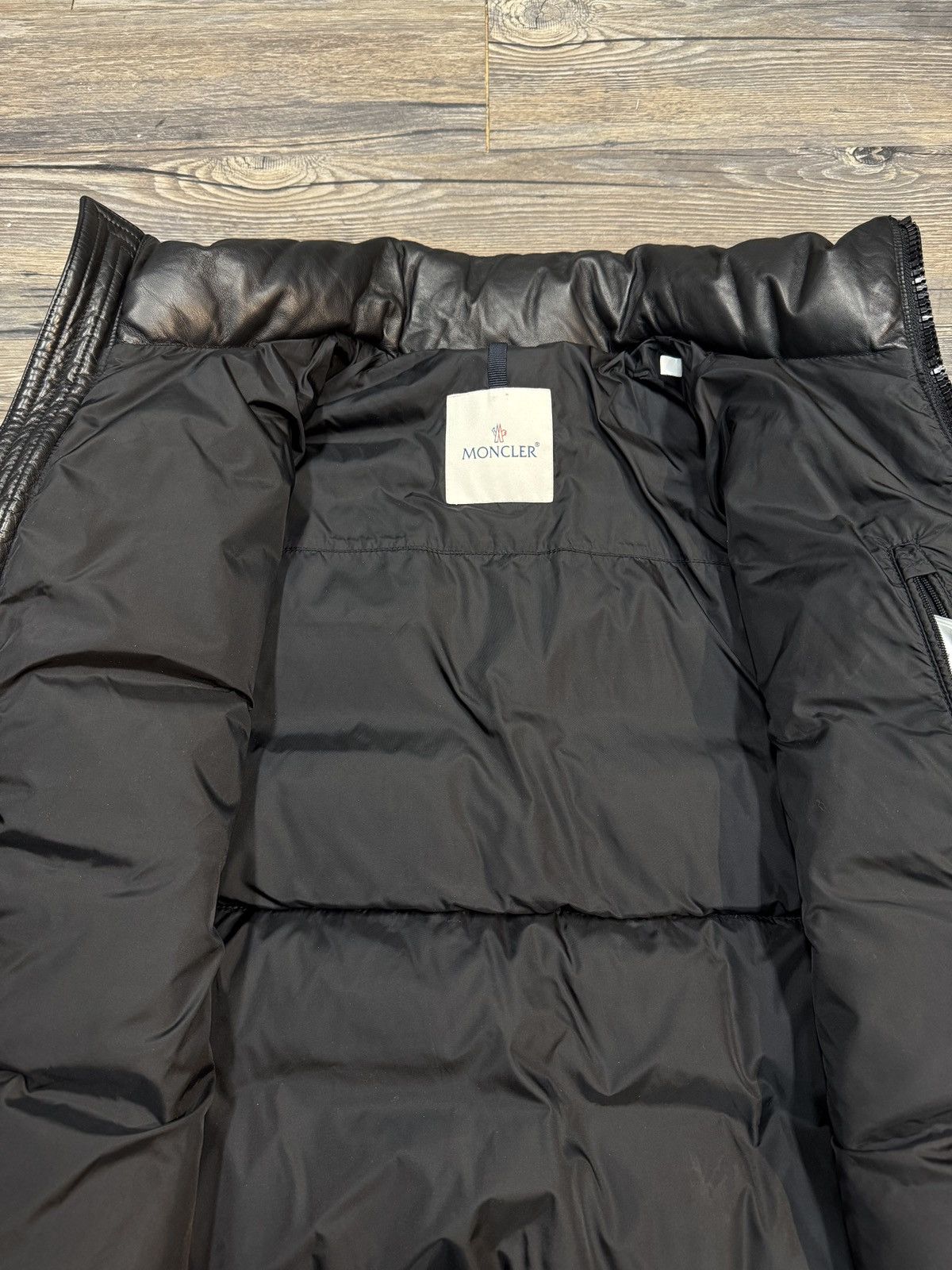 Moncler Moncler Leather Puffer Jacket Size US M / EU 48-50 / 2 - 3 Thumbnail