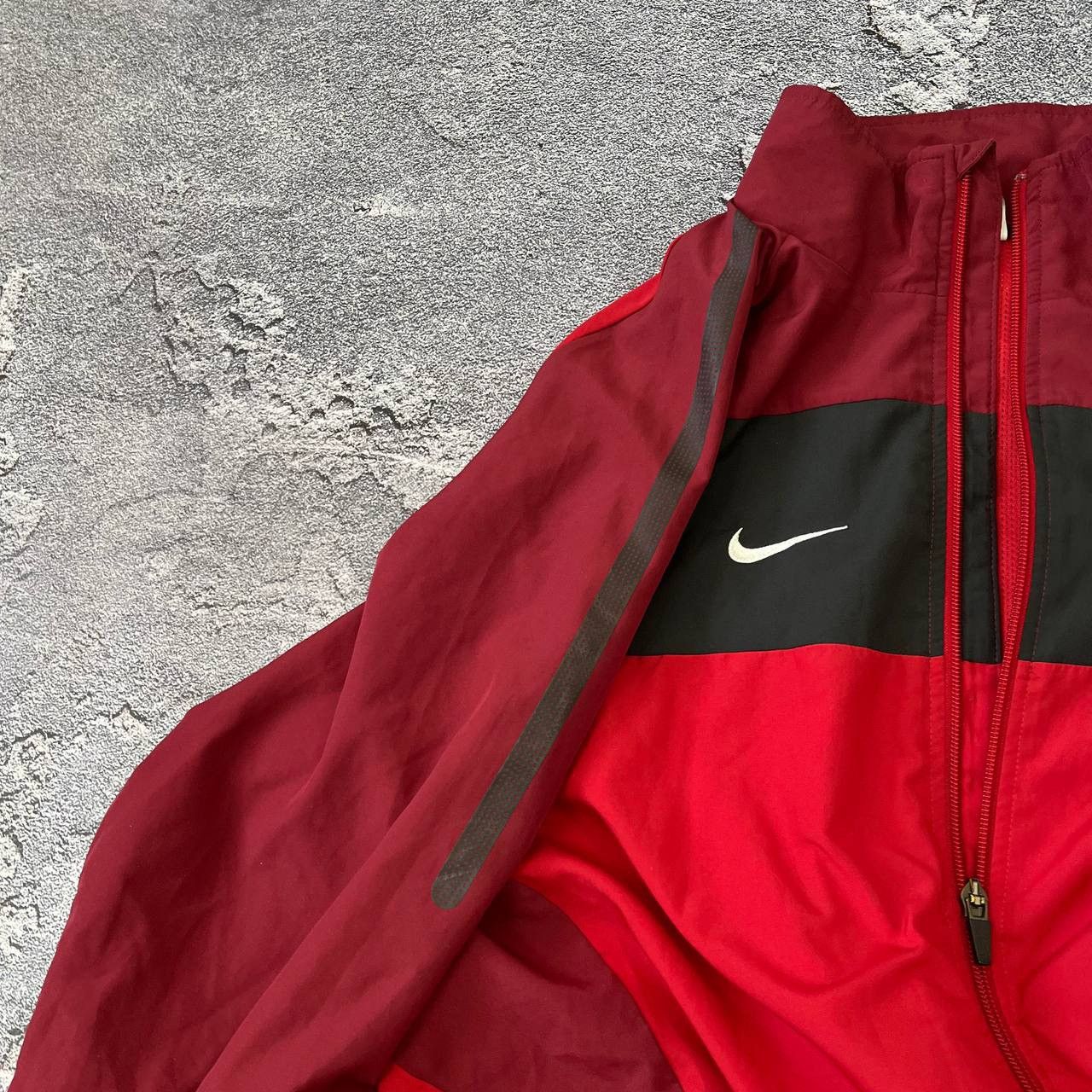 Nike × Vintage Vintage Nike Track Jacket Sports Style Streetwear Size US S / EU 44-46 / 1 - 3 Thumbnail