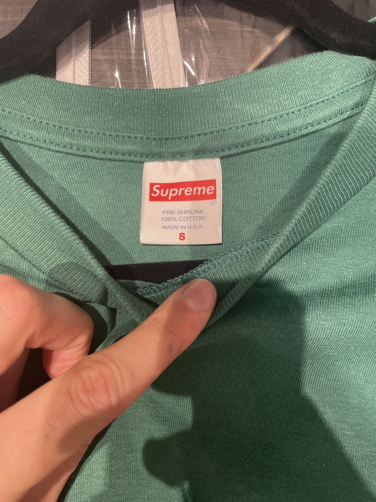 Supreme Supreme Sticker Shirt Small Size US S / EU 44-46 / 1 - 3 Thumbnail